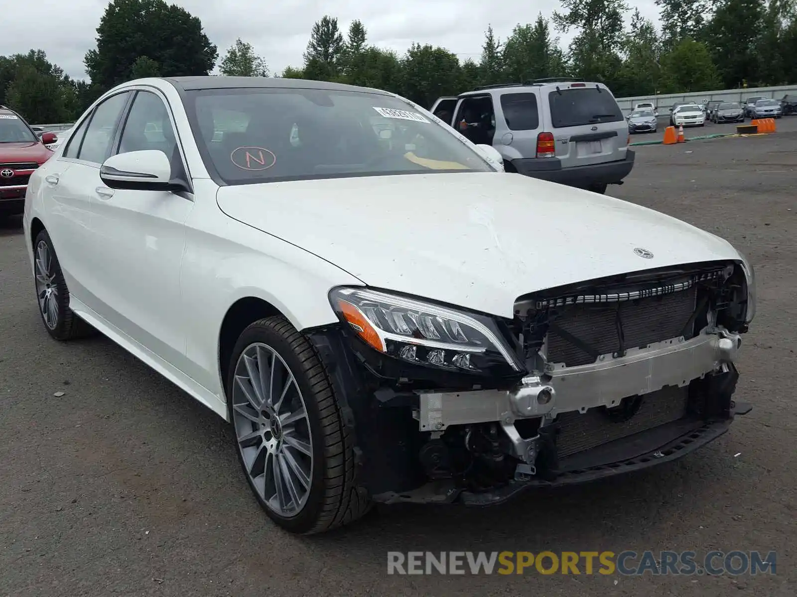 1 Photograph of a damaged car 55SWF8DB5KU286093 MERCEDES-BENZ C CLASS 2019