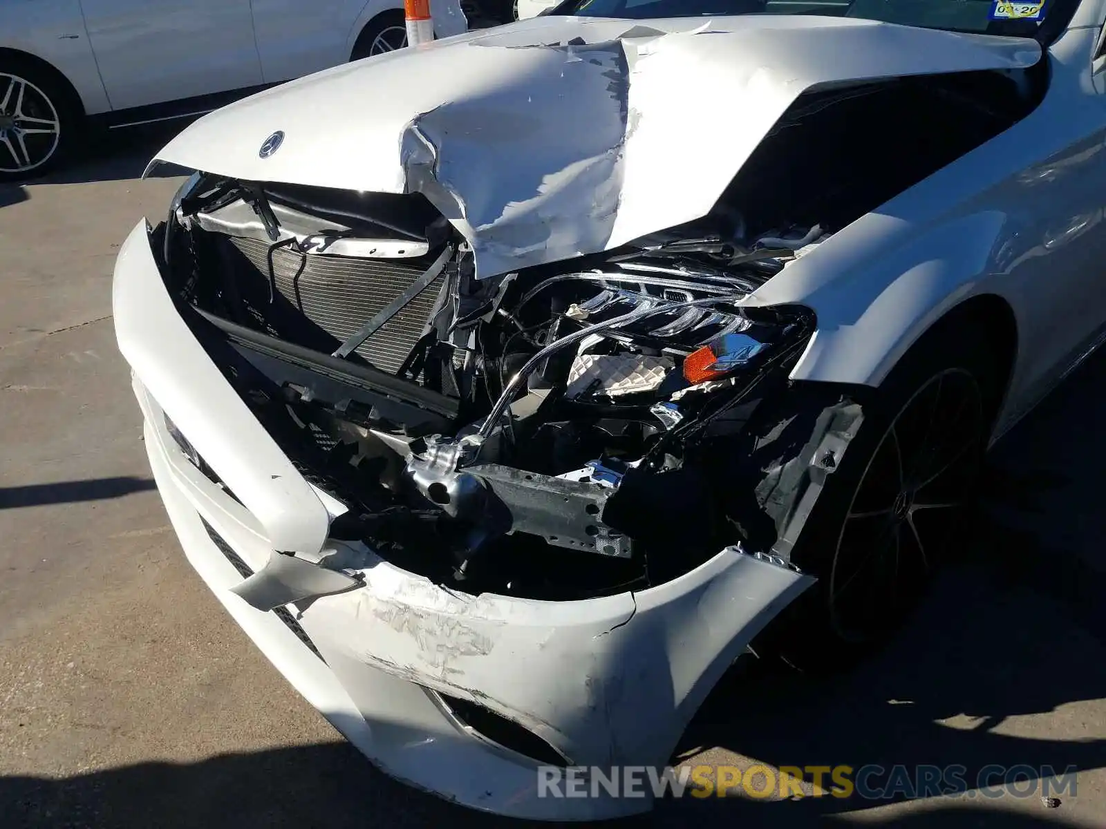 9 Photograph of a damaged car 55SWF8DB5KU288006 MERCEDES-BENZ C CLASS 2019