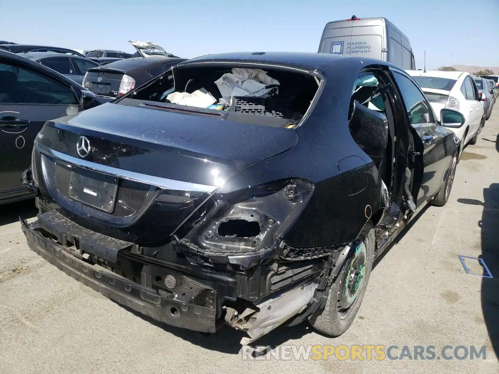 4 Photograph of a damaged car 55SWF8DB5KU291875 MERCEDES-BENZ C CLASS 2019