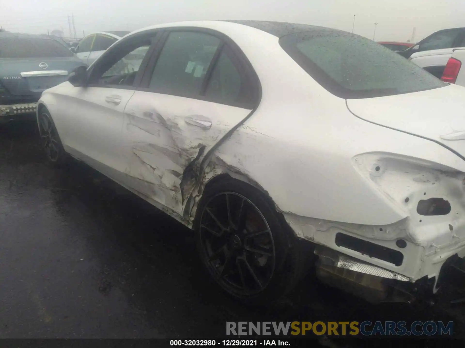 6 Photograph of a damaged car 55SWF8DB5KU297692 MERCEDES-BENZ C-CLASS 2019