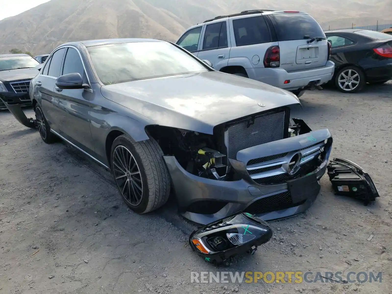 1 Photograph of a damaged car 55SWF8DB5KU297899 MERCEDES-BENZ C CLASS 2019