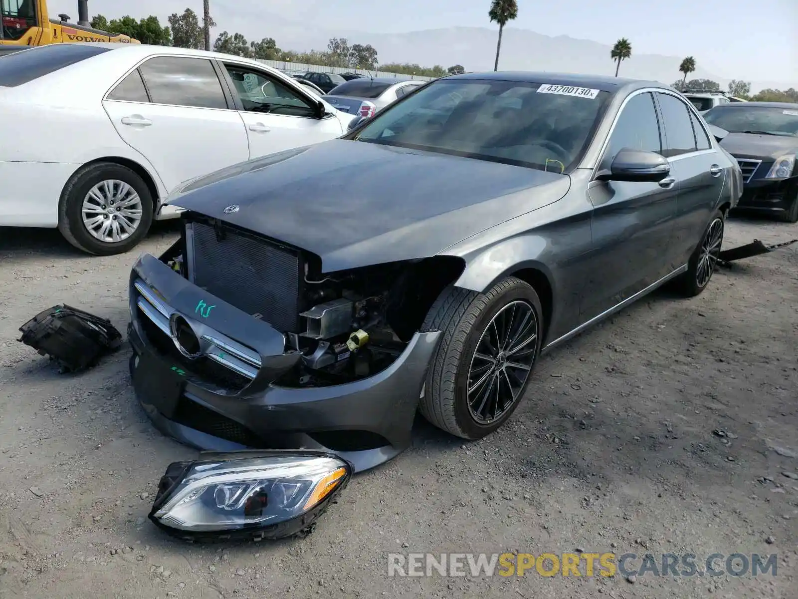 2 Photograph of a damaged car 55SWF8DB5KU297899 MERCEDES-BENZ C CLASS 2019