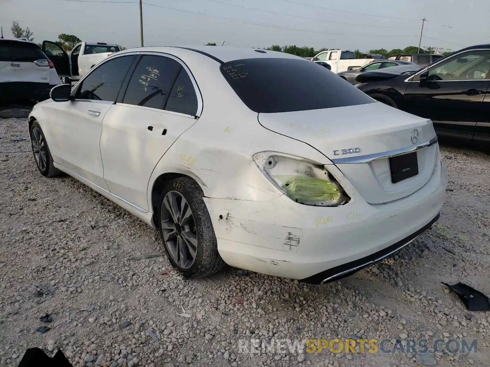 3 Photograph of a damaged car 55SWF8DB5KU297904 MERCEDES-BENZ C-CLASS 2019