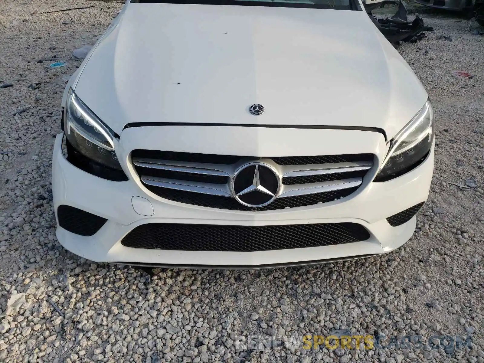 9 Photograph of a damaged car 55SWF8DB5KU297904 MERCEDES-BENZ C-CLASS 2019