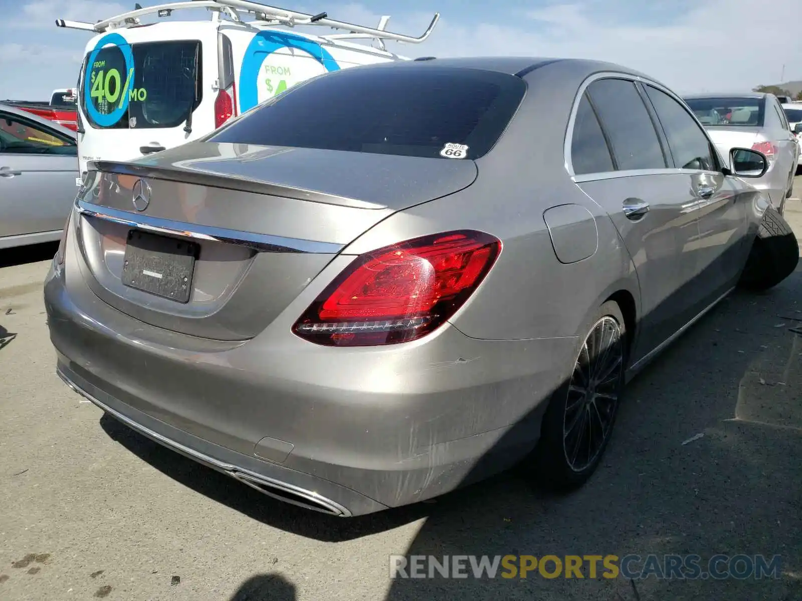 4 Фотография поврежденного автомобиля 55SWF8DB5KU301305 MERCEDES-BENZ C CLASS 2019