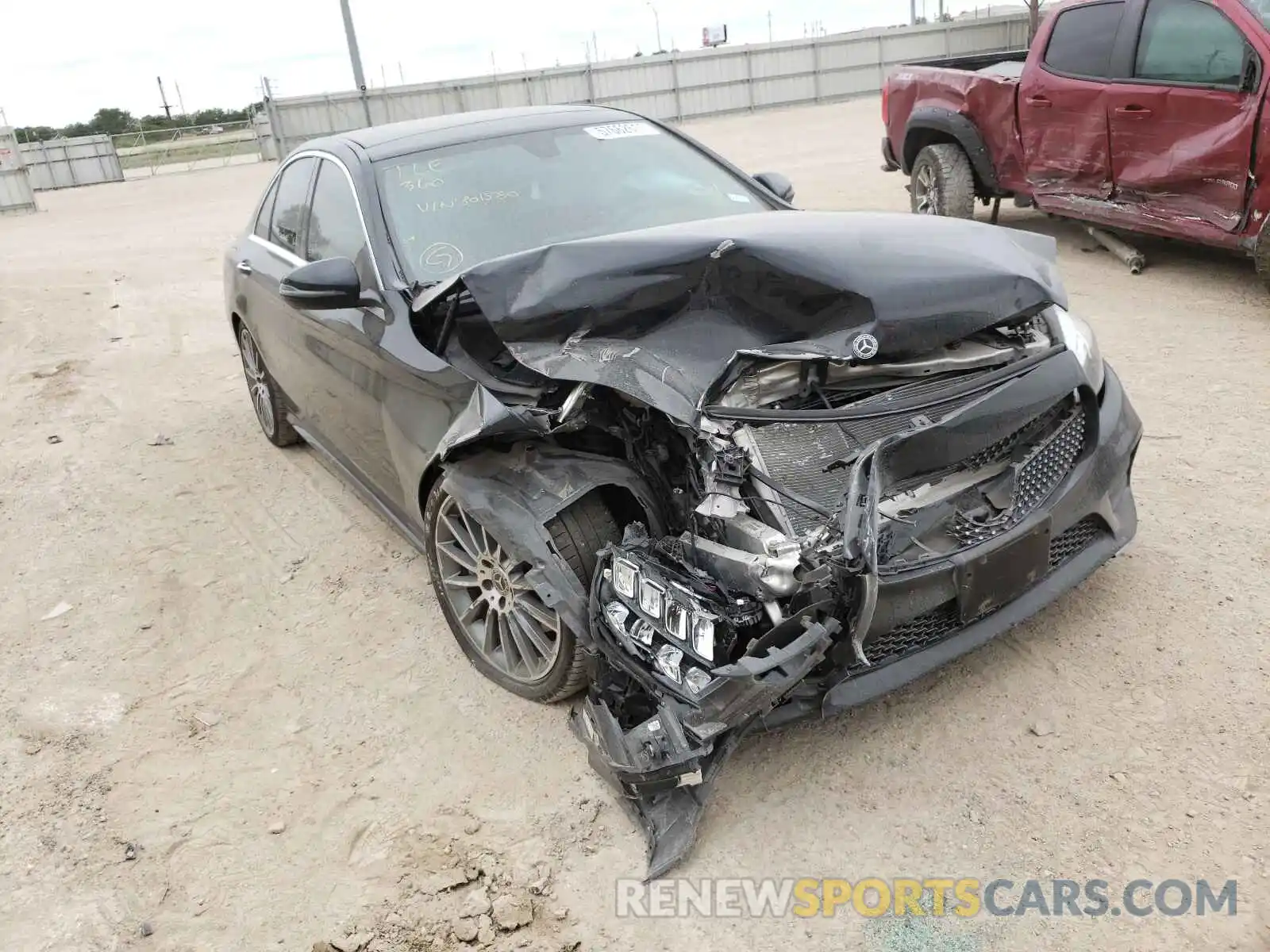 1 Photograph of a damaged car 55SWF8DB5KU301580 MERCEDES-BENZ C-CLASS 2019