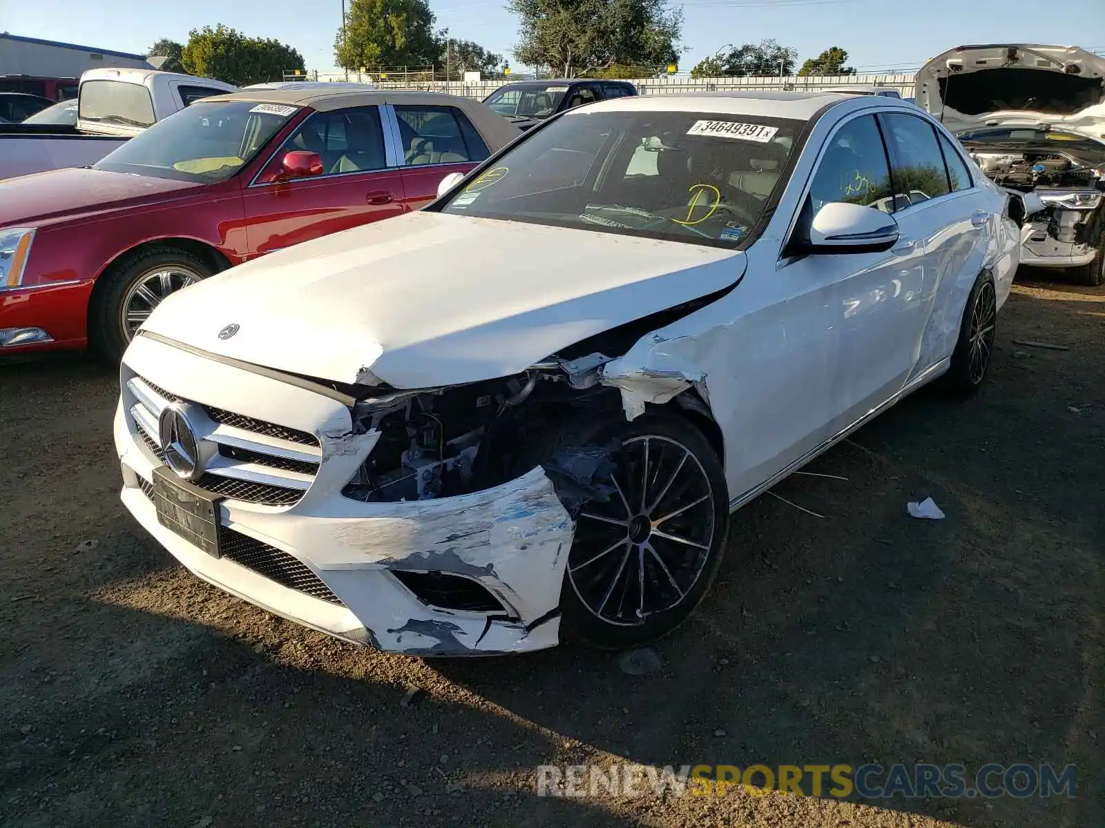 2 Photograph of a damaged car 55SWF8DB5KU304527 MERCEDES-BENZ C CLASS 2019