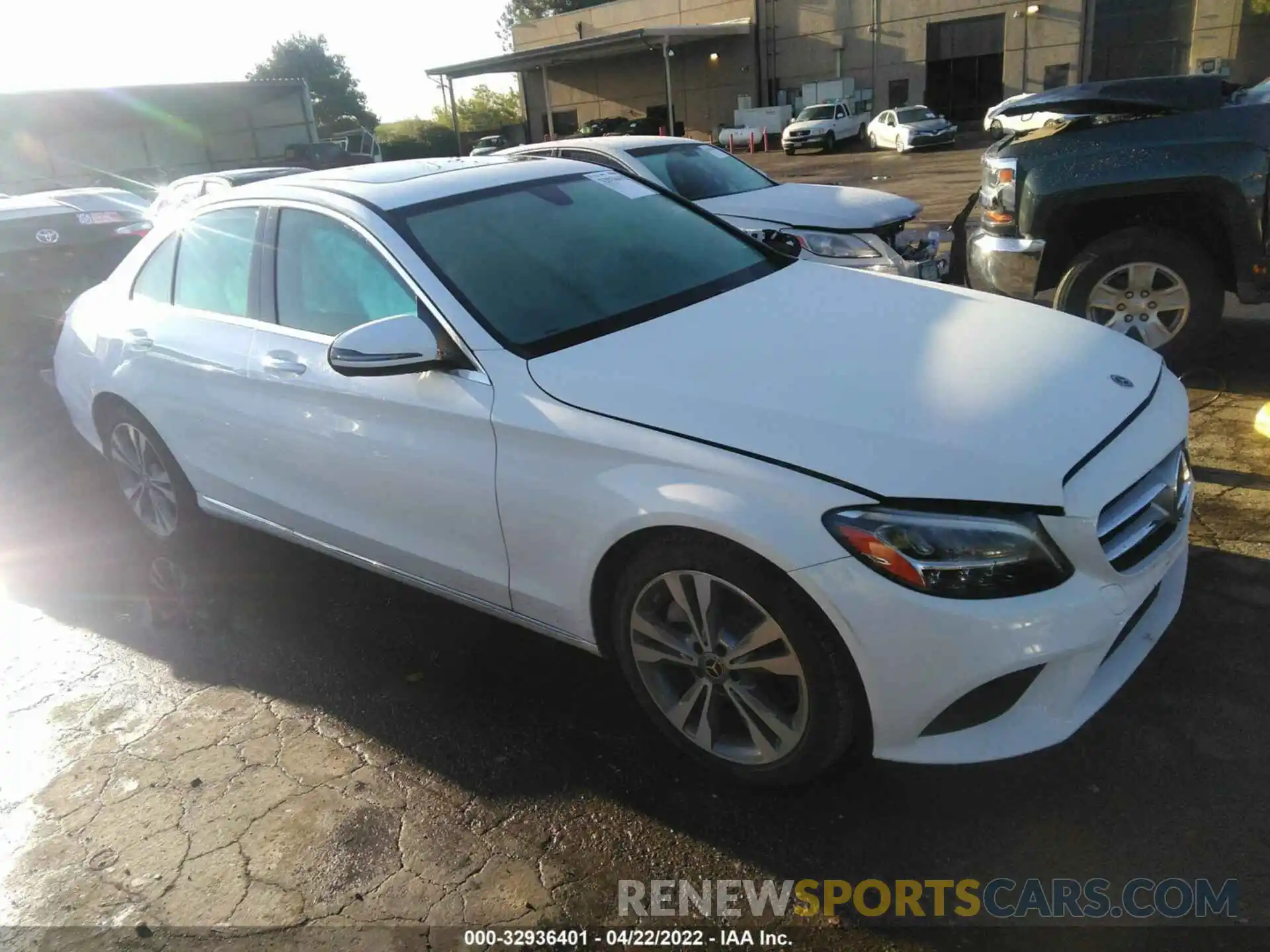 1 Photograph of a damaged car 55SWF8DB5KU306990 MERCEDES-BENZ C-CLASS 2019