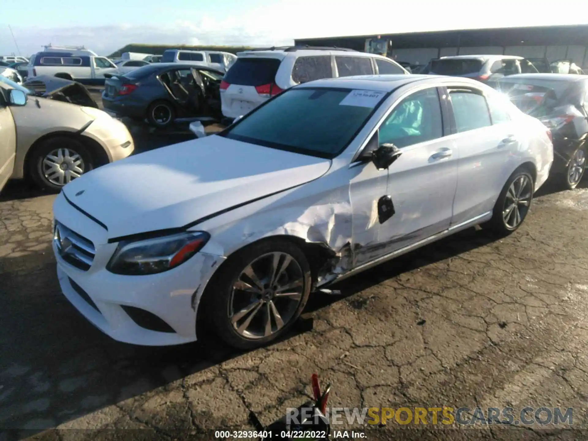 2 Photograph of a damaged car 55SWF8DB5KU306990 MERCEDES-BENZ C-CLASS 2019