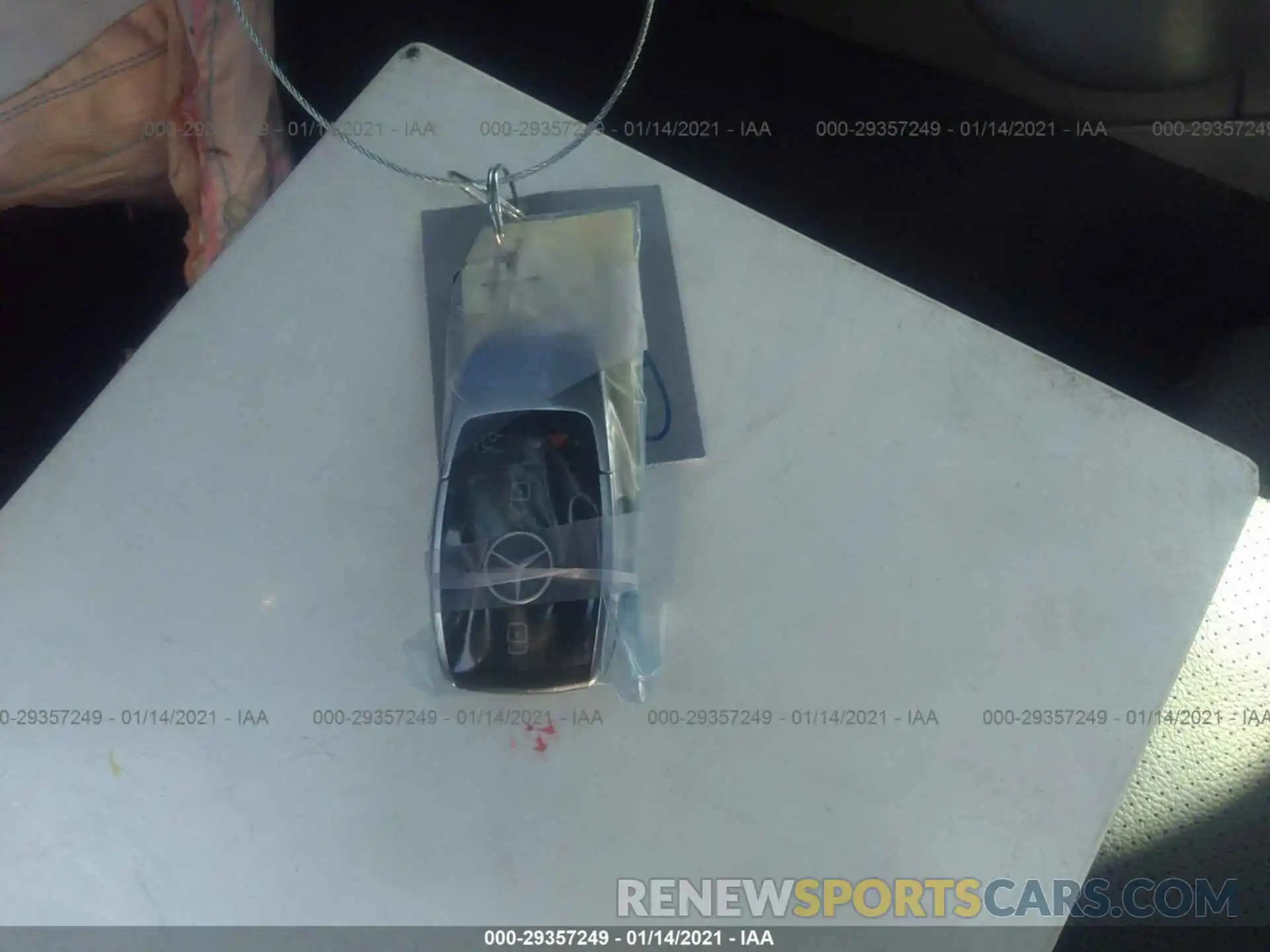 11 Photograph of a damaged car 55SWF8DB5KU311557 MERCEDES-BENZ C-CLASS 2019