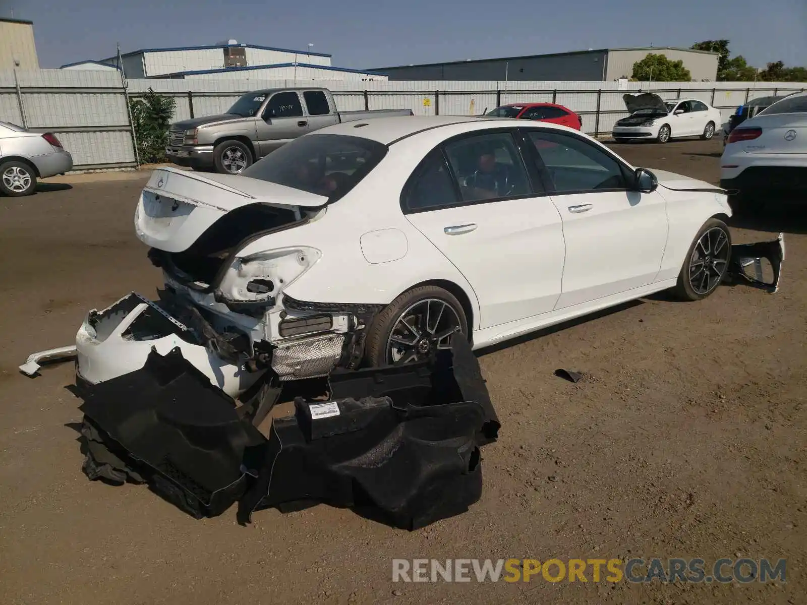 4 Photograph of a damaged car 55SWF8DB5KU315494 MERCEDES-BENZ C-CLASS 2019