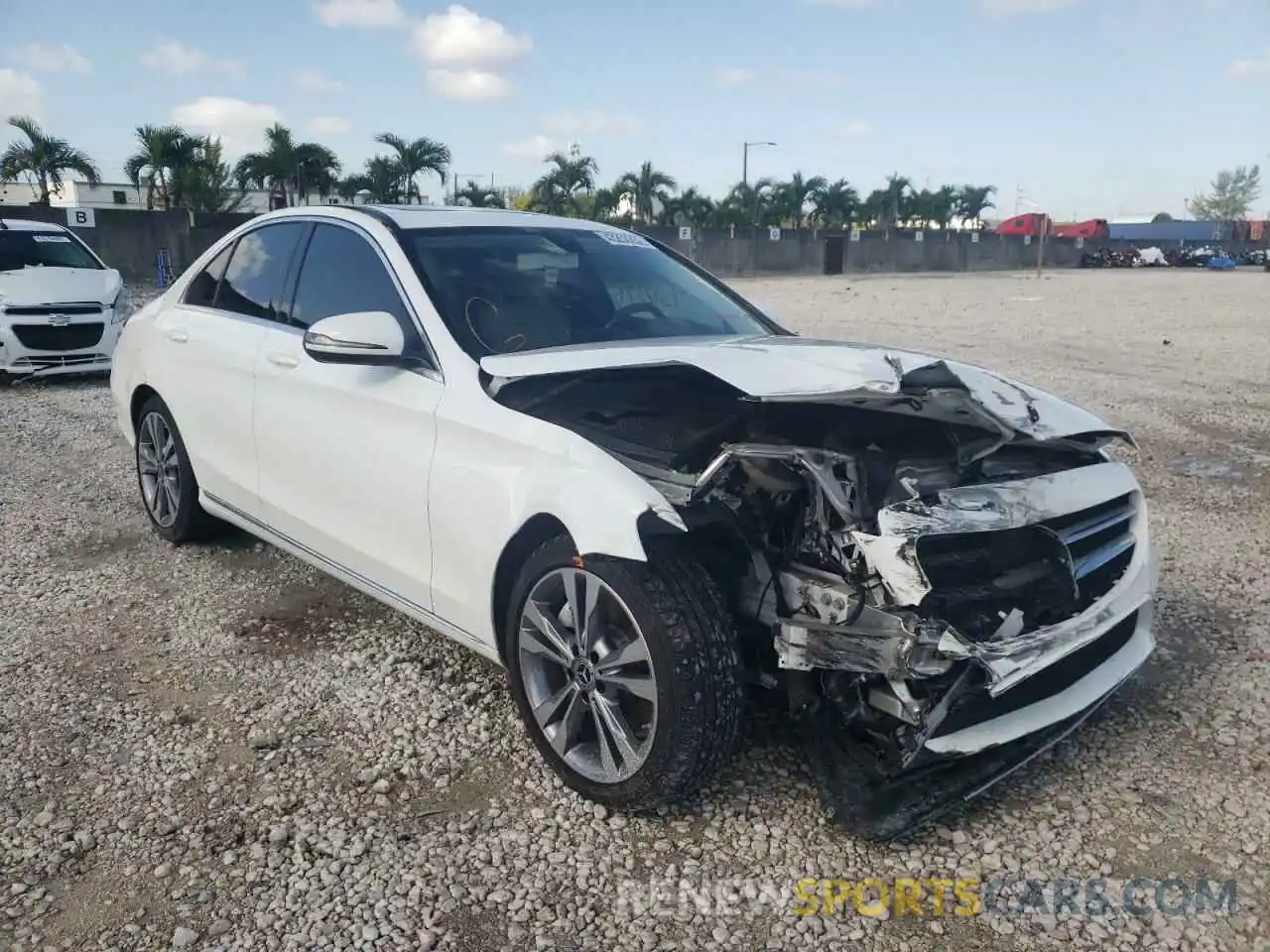 1 Photograph of a damaged car 55SWF8DB5KU317522 MERCEDES-BENZ C-CLASS 2019