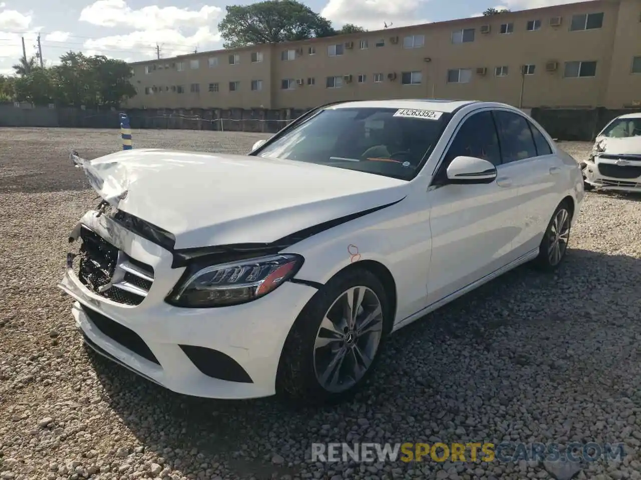 2 Photograph of a damaged car 55SWF8DB5KU317522 MERCEDES-BENZ C-CLASS 2019