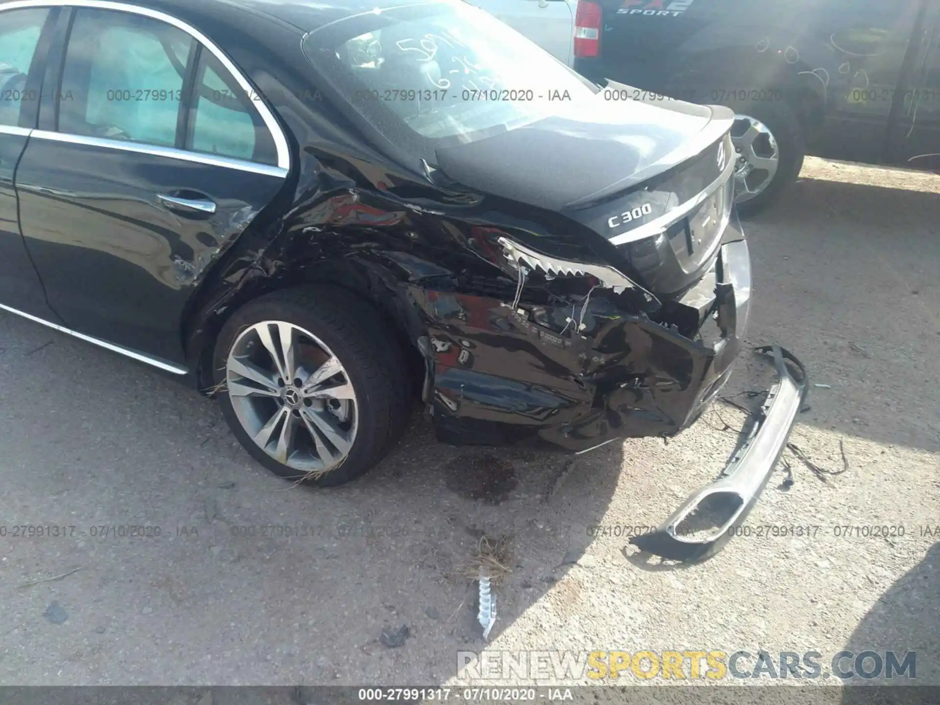 6 Photograph of a damaged car 55SWF8DB5KU319321 MERCEDES-BENZ C-CLASS 2019