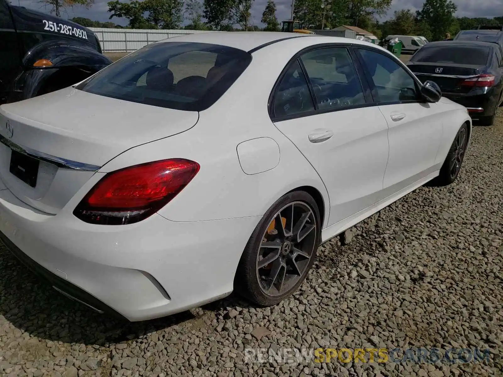 4 Photograph of a damaged car 55SWF8DB6KU285146 MERCEDES-BENZ C-CLASS 2019