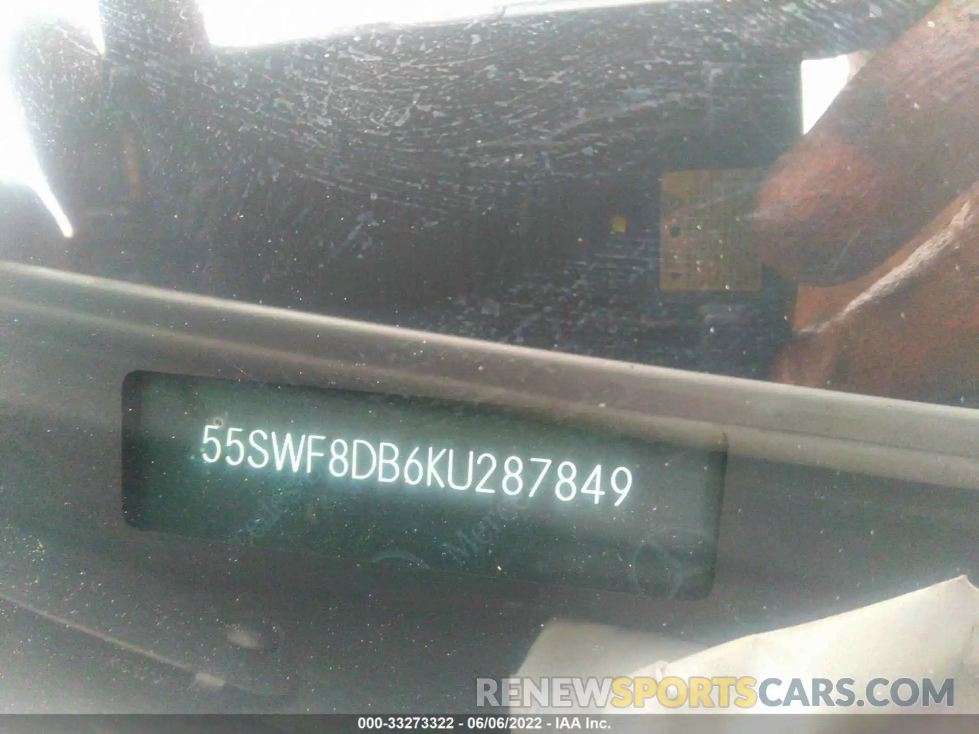 9 Photograph of a damaged car 55SWF8DB6KU287849 MERCEDES-BENZ C-CLASS 2019