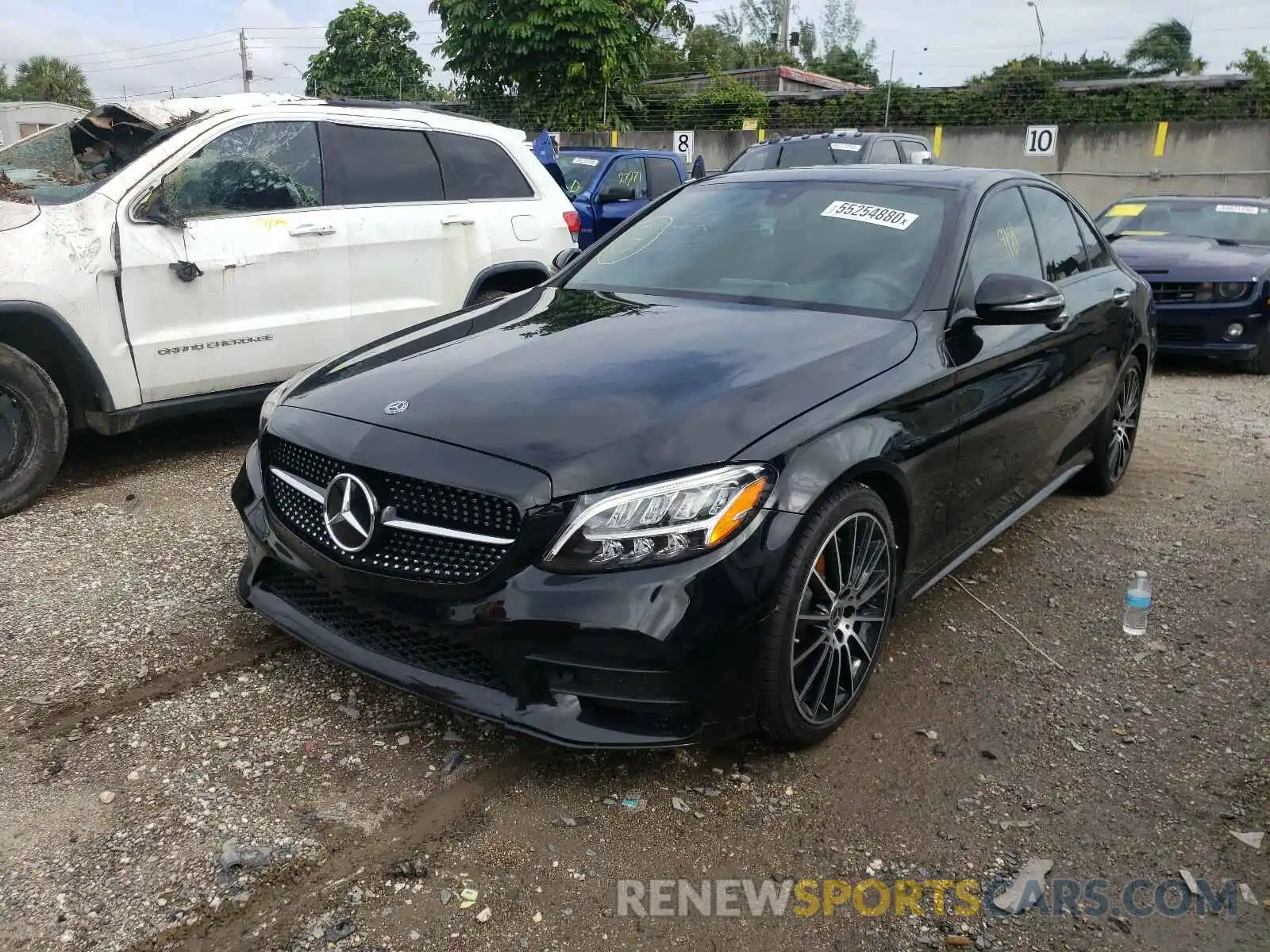 2 Photograph of a damaged car 55SWF8DB6KU294218 MERCEDES-BENZ C CLASS 2019