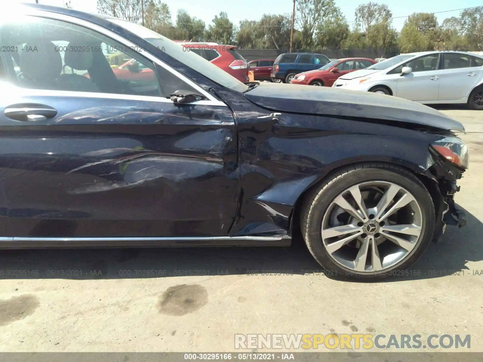 6 Photograph of a damaged car 55SWF8DB6KU297104 MERCEDES-BENZ C-CLASS 2019