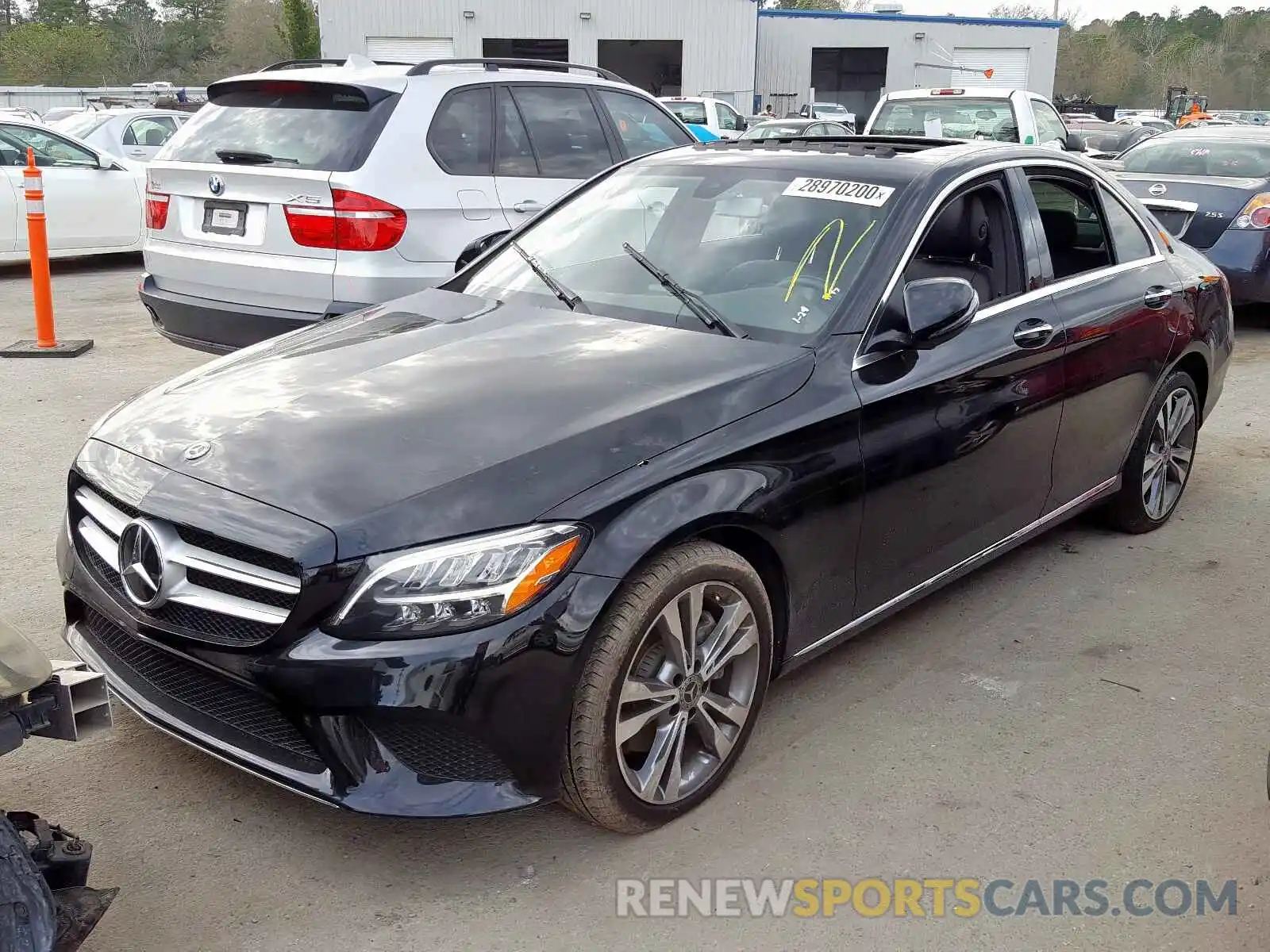 2 Photograph of a damaged car 55SWF8DB6KU297197 MERCEDES-BENZ C CLASS 2019