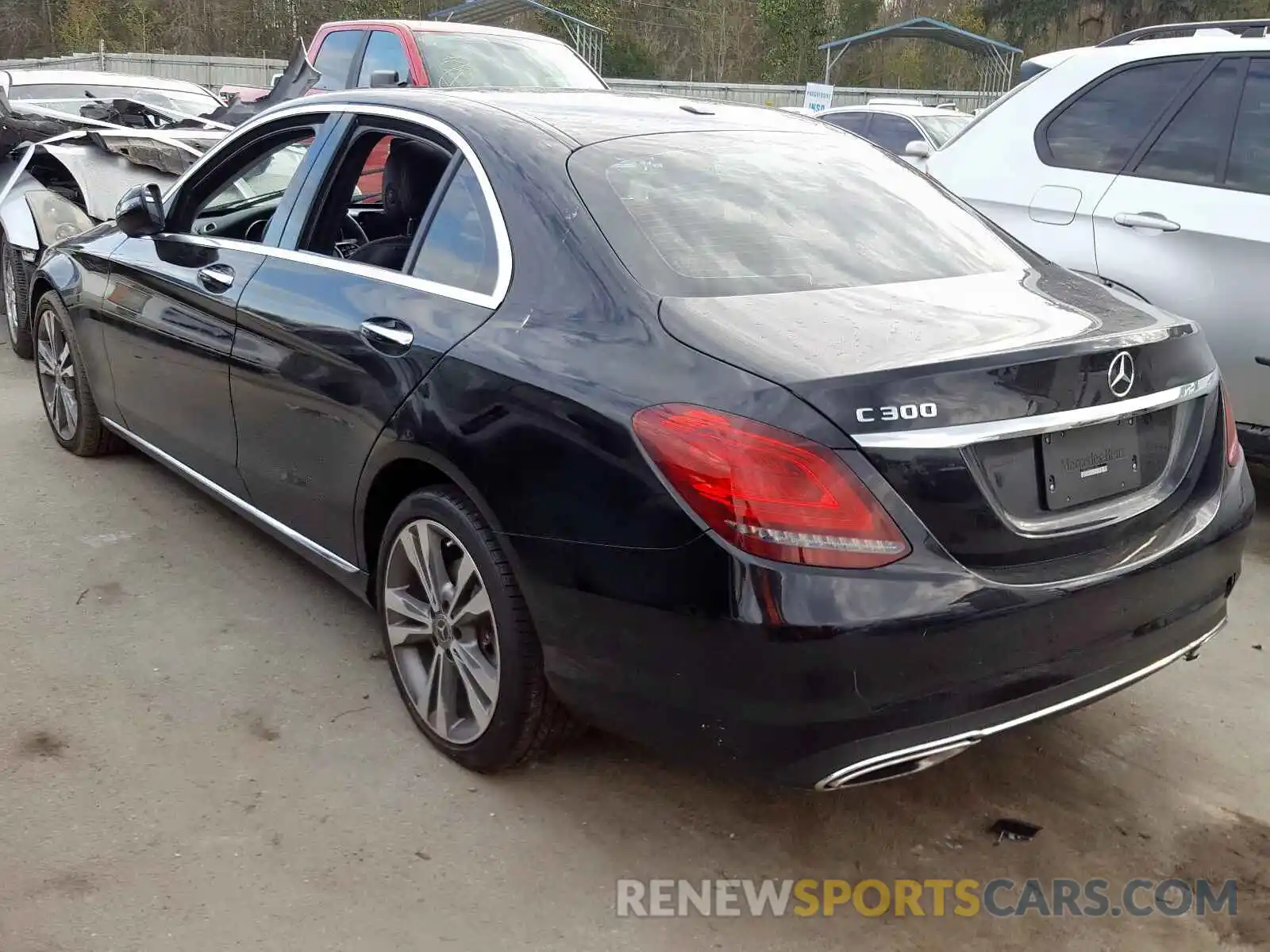 3 Photograph of a damaged car 55SWF8DB6KU297197 MERCEDES-BENZ C CLASS 2019