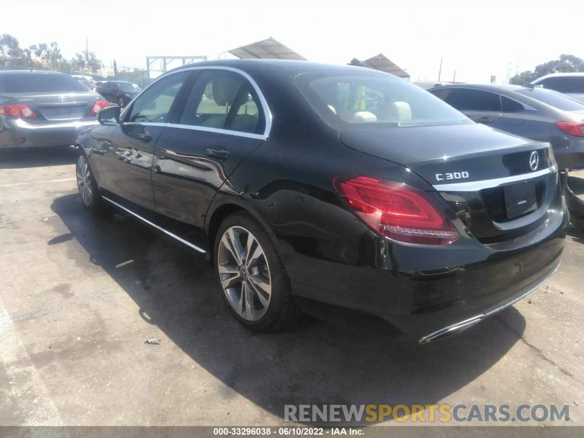 3 Photograph of a damaged car 55SWF8DB6KU300485 MERCEDES-BENZ C-CLASS 2019