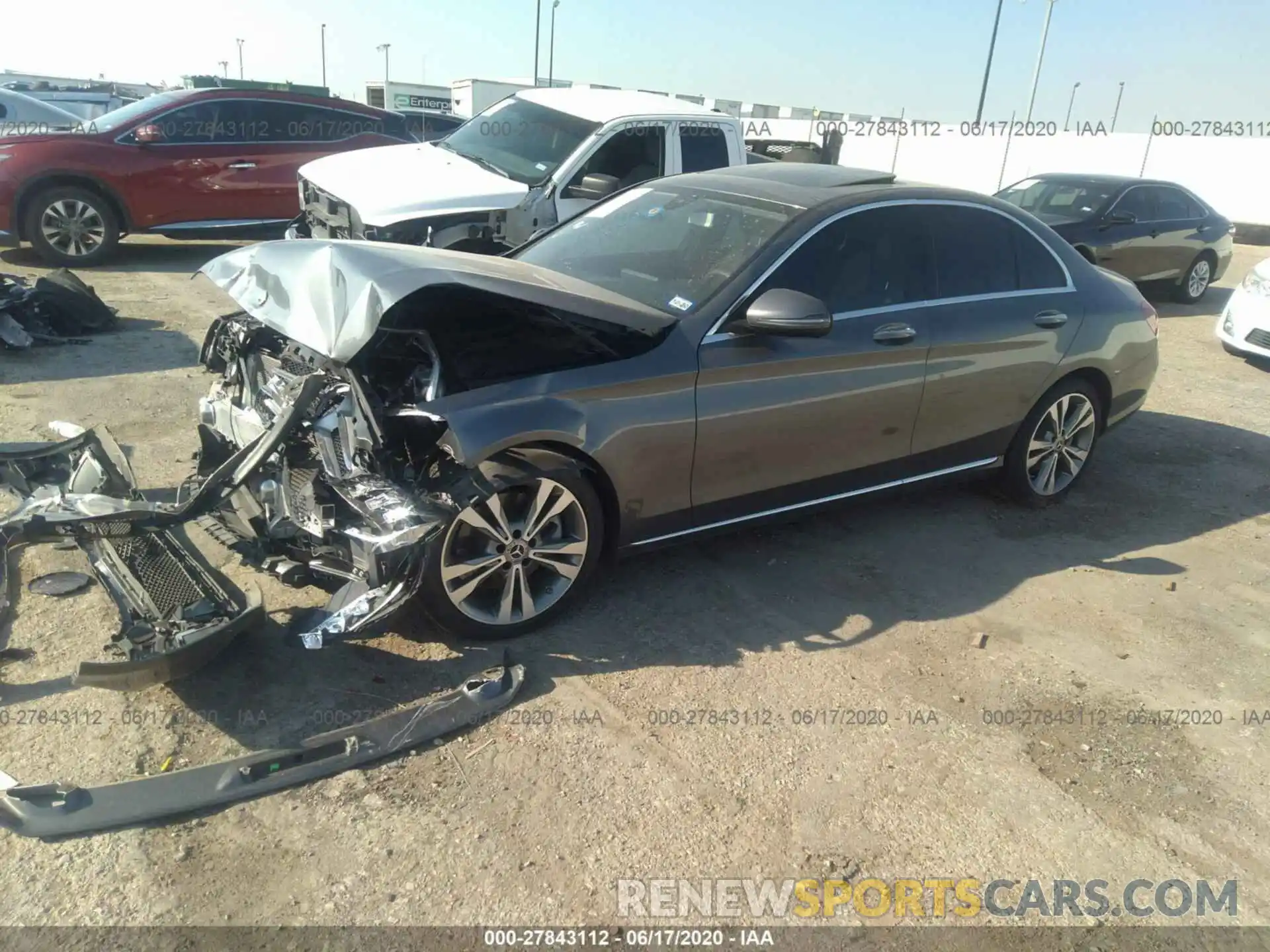 2 Фотография поврежденного автомобиля 55SWF8DB6KU301748 MERCEDES-BENZ C-CLASS 2019