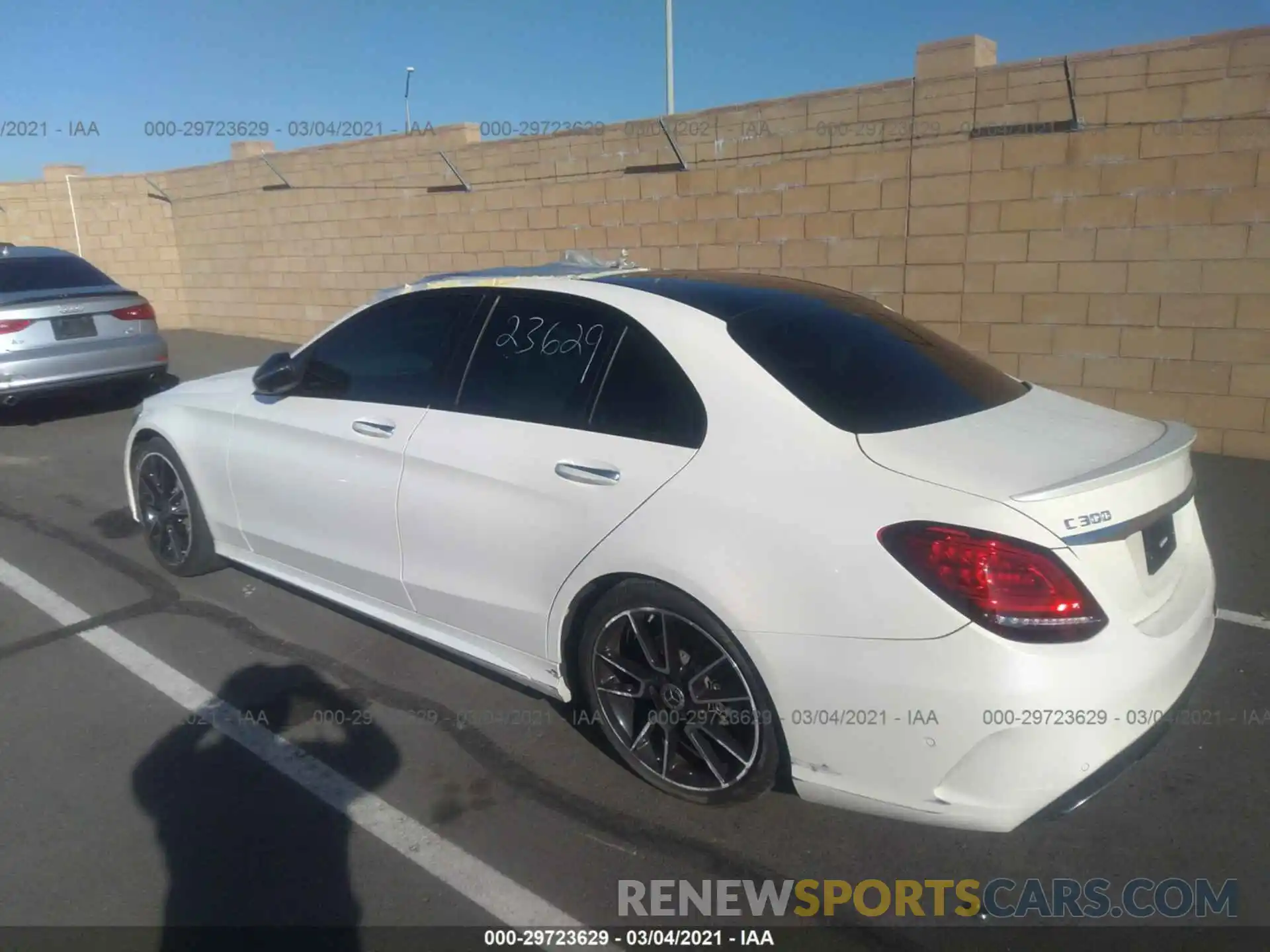 3 Photograph of a damaged car 55SWF8DB6KU304763 MERCEDES-BENZ C-CLASS 2019