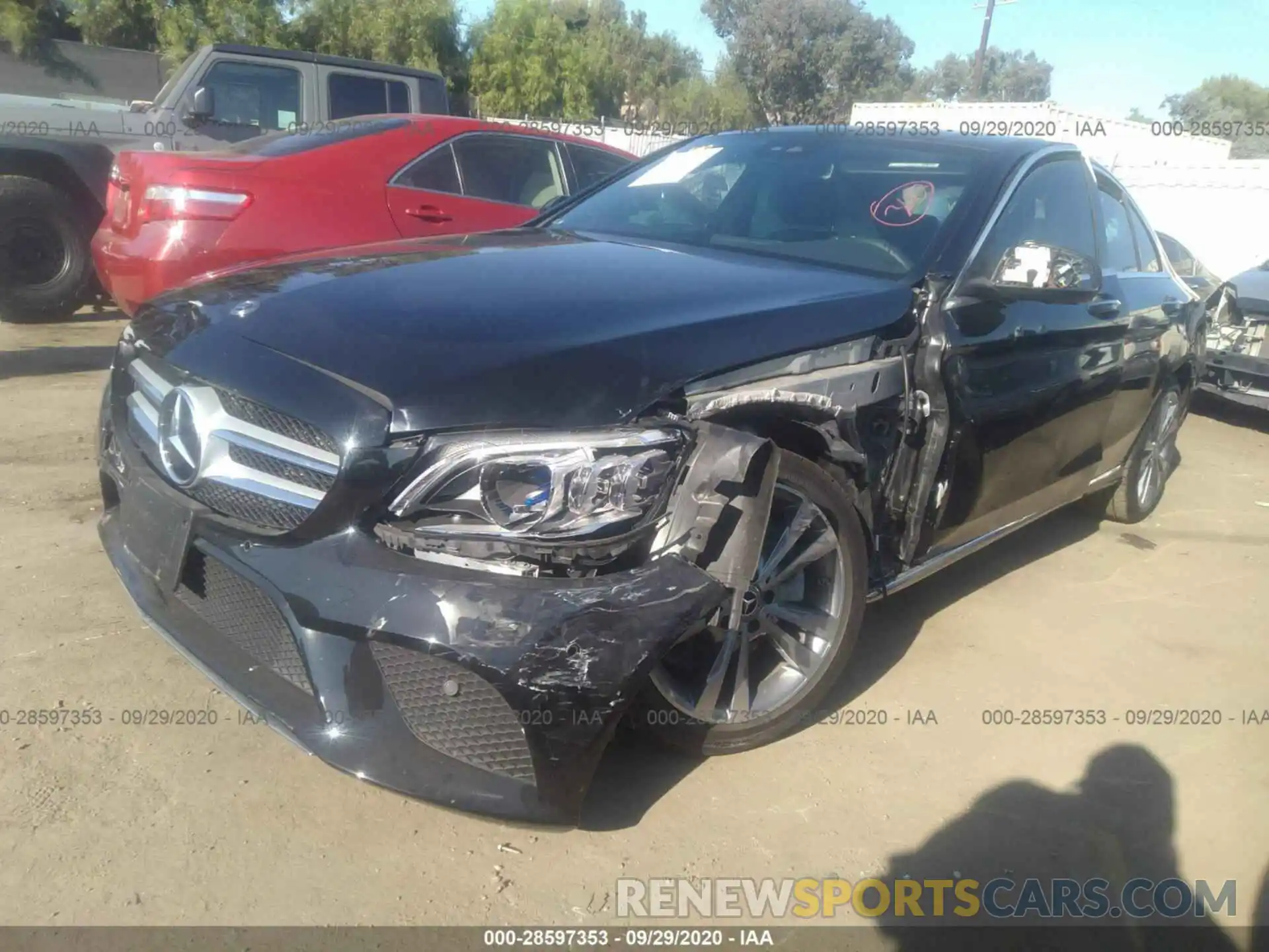 2 Photograph of a damaged car 55SWF8DB6KU306819 MERCEDES-BENZ C-CLASS 2019