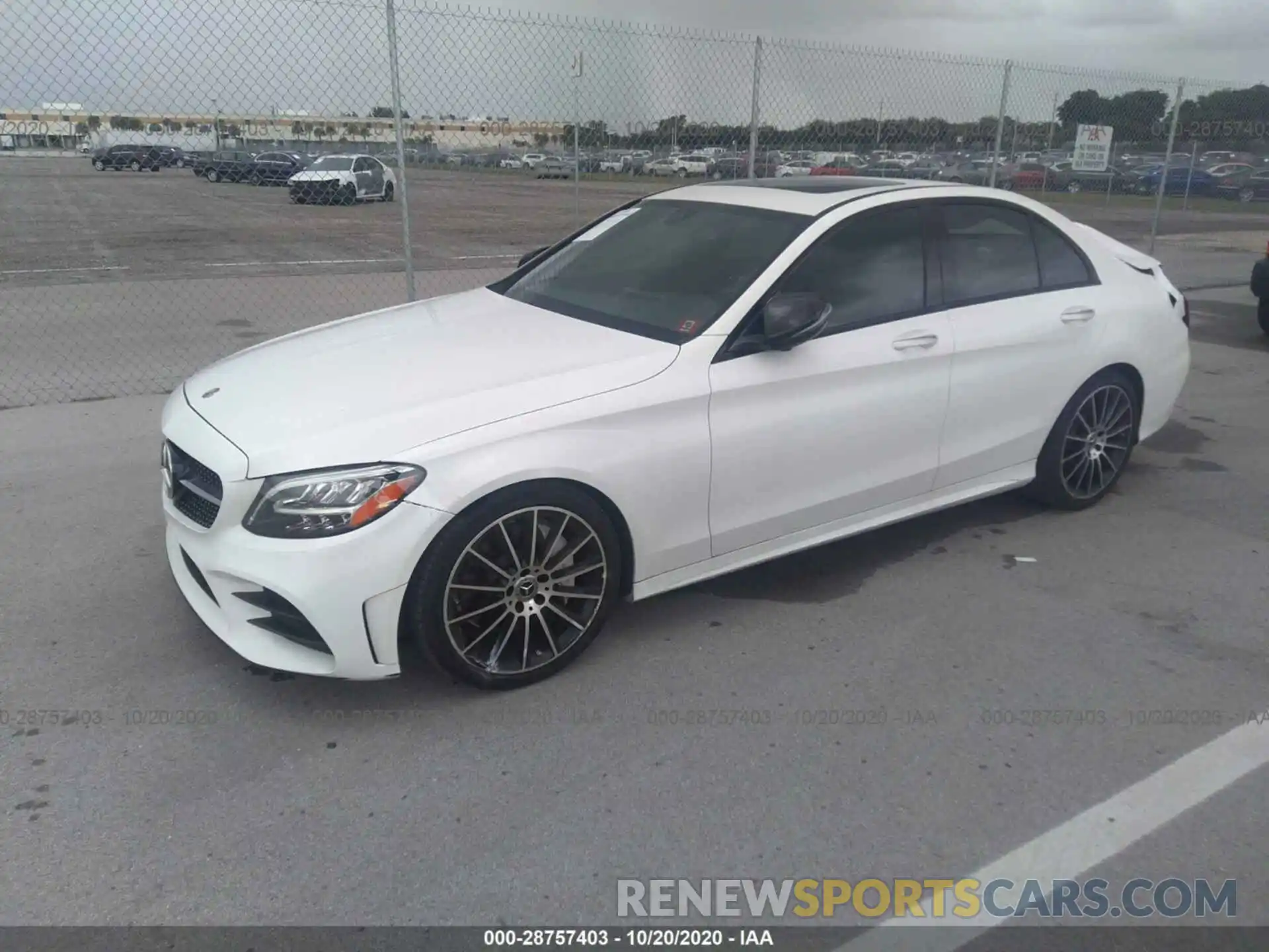 2 Photograph of a damaged car 55SWF8DB6KU311759 MERCEDES-BENZ C-CLASS 2019