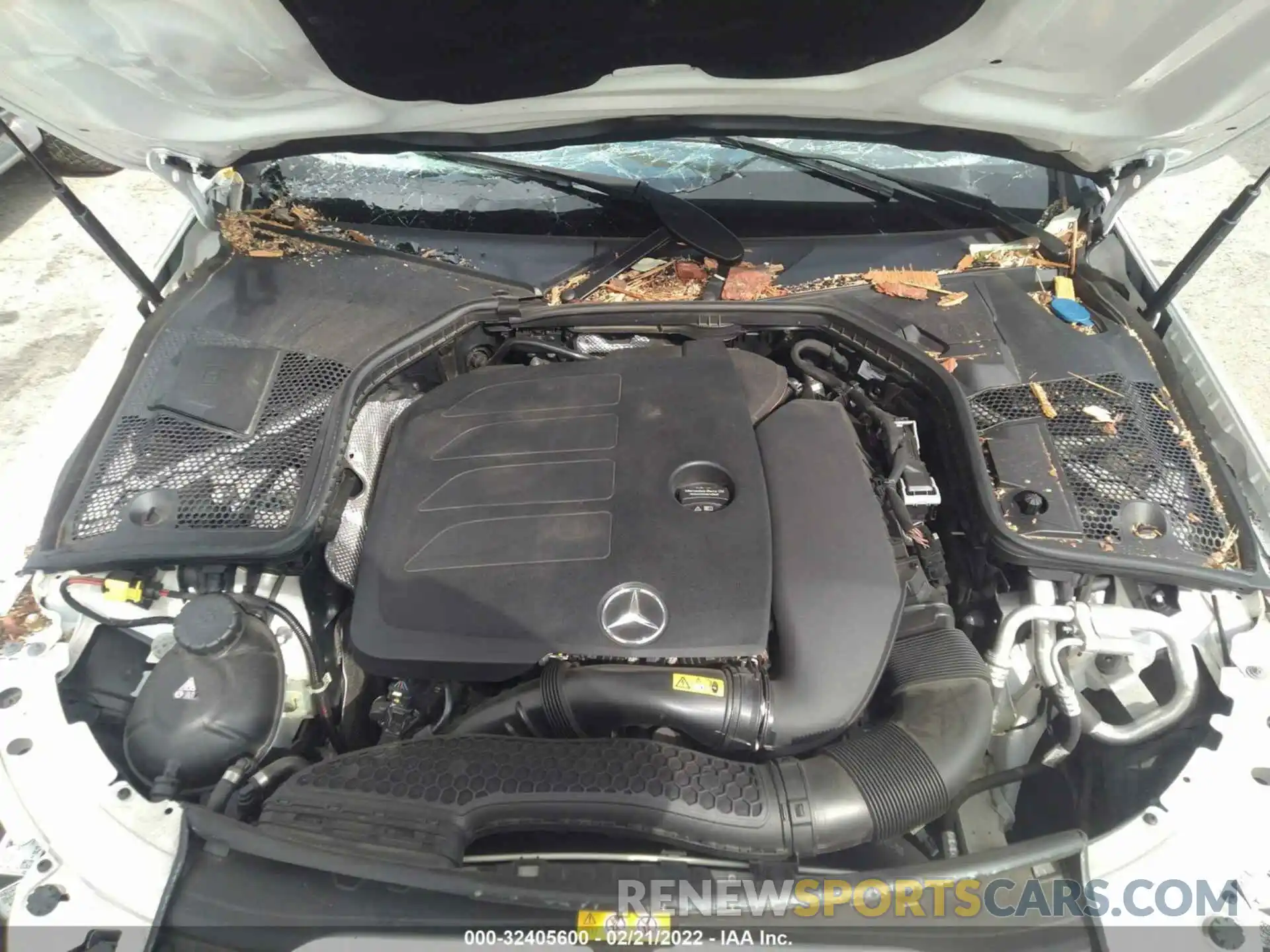 10 Photograph of a damaged car 55SWF8DB6KU314435 MERCEDES-BENZ C-CLASS 2019