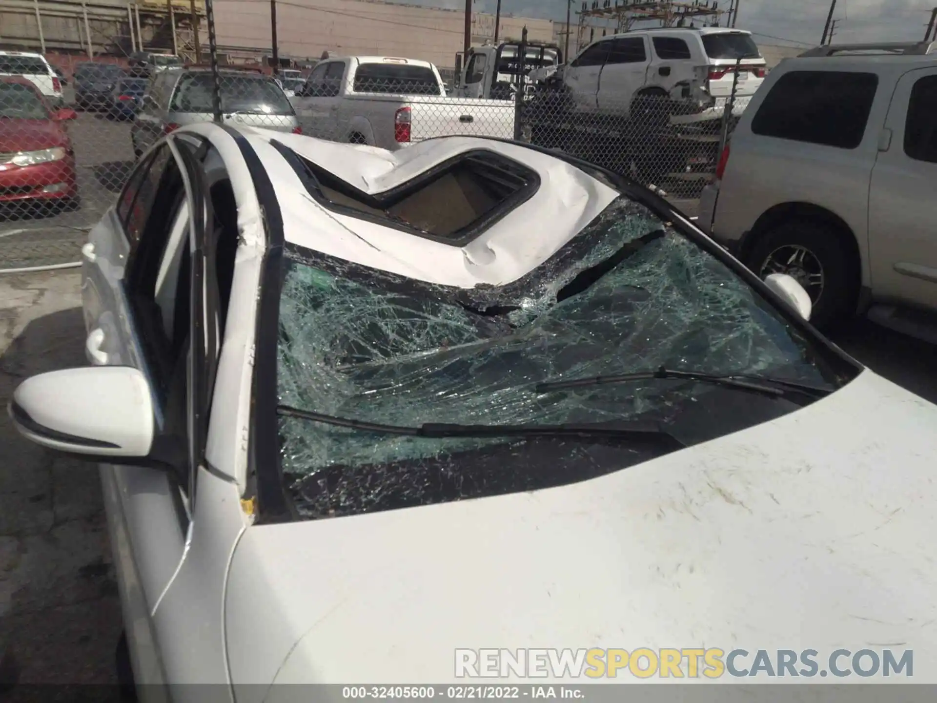 6 Photograph of a damaged car 55SWF8DB6KU314435 MERCEDES-BENZ C-CLASS 2019