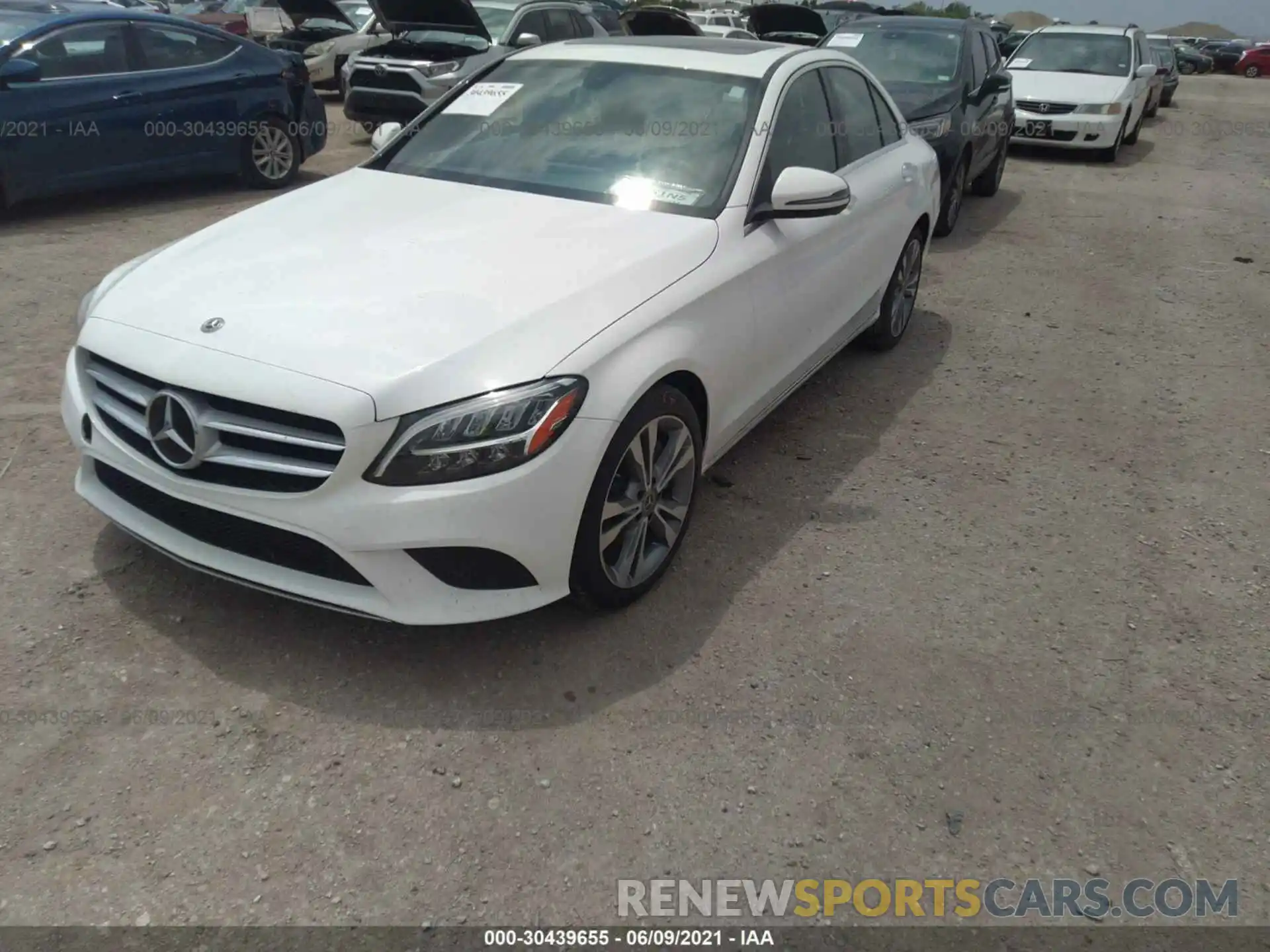 6 Photograph of a damaged car 55SWF8DB6KU314497 MERCEDES-BENZ C-CLASS 2019