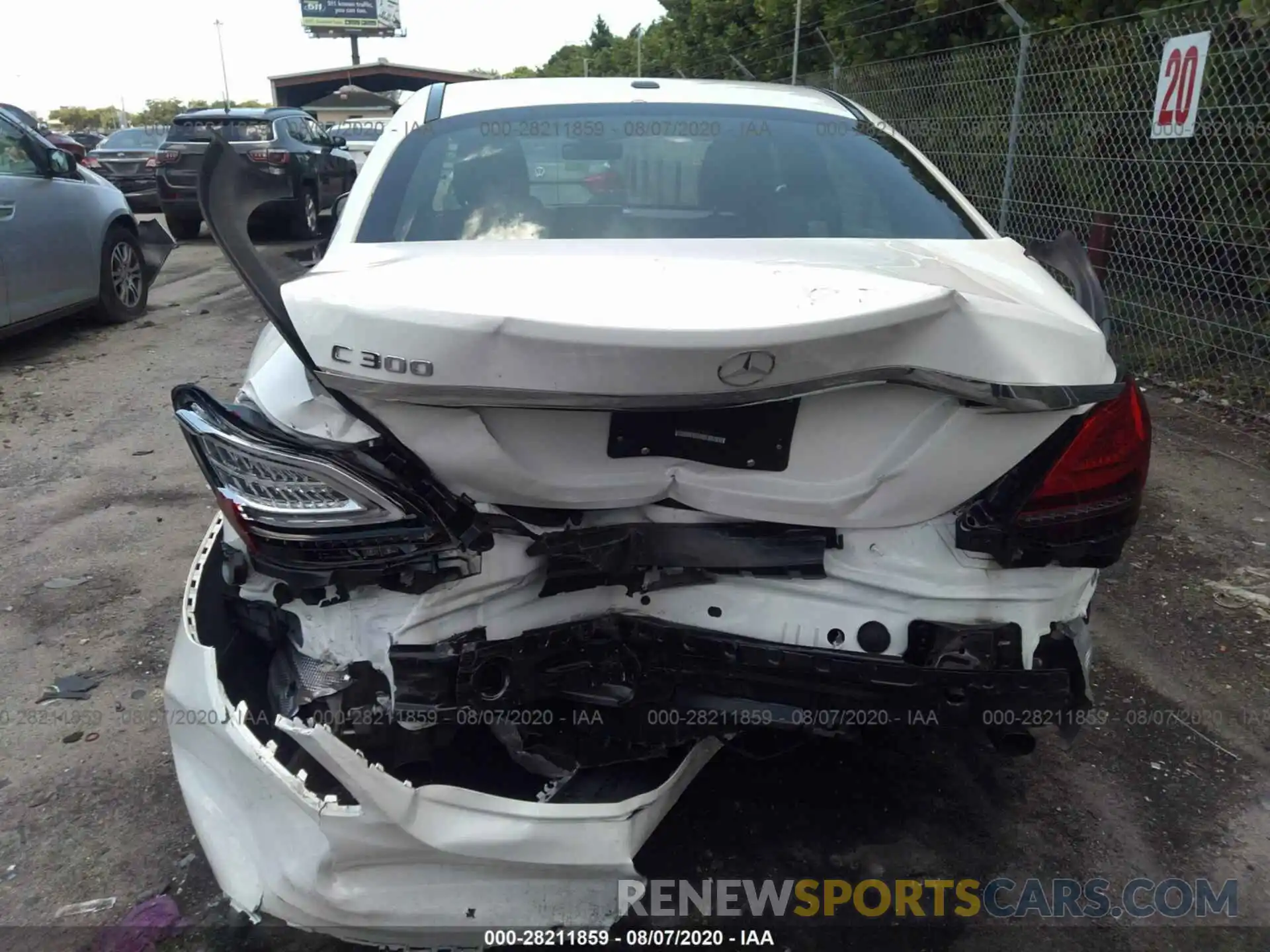 6 Photograph of a damaged car 55SWF8DB6KU317674 MERCEDES-BENZ C-CLASS 2019