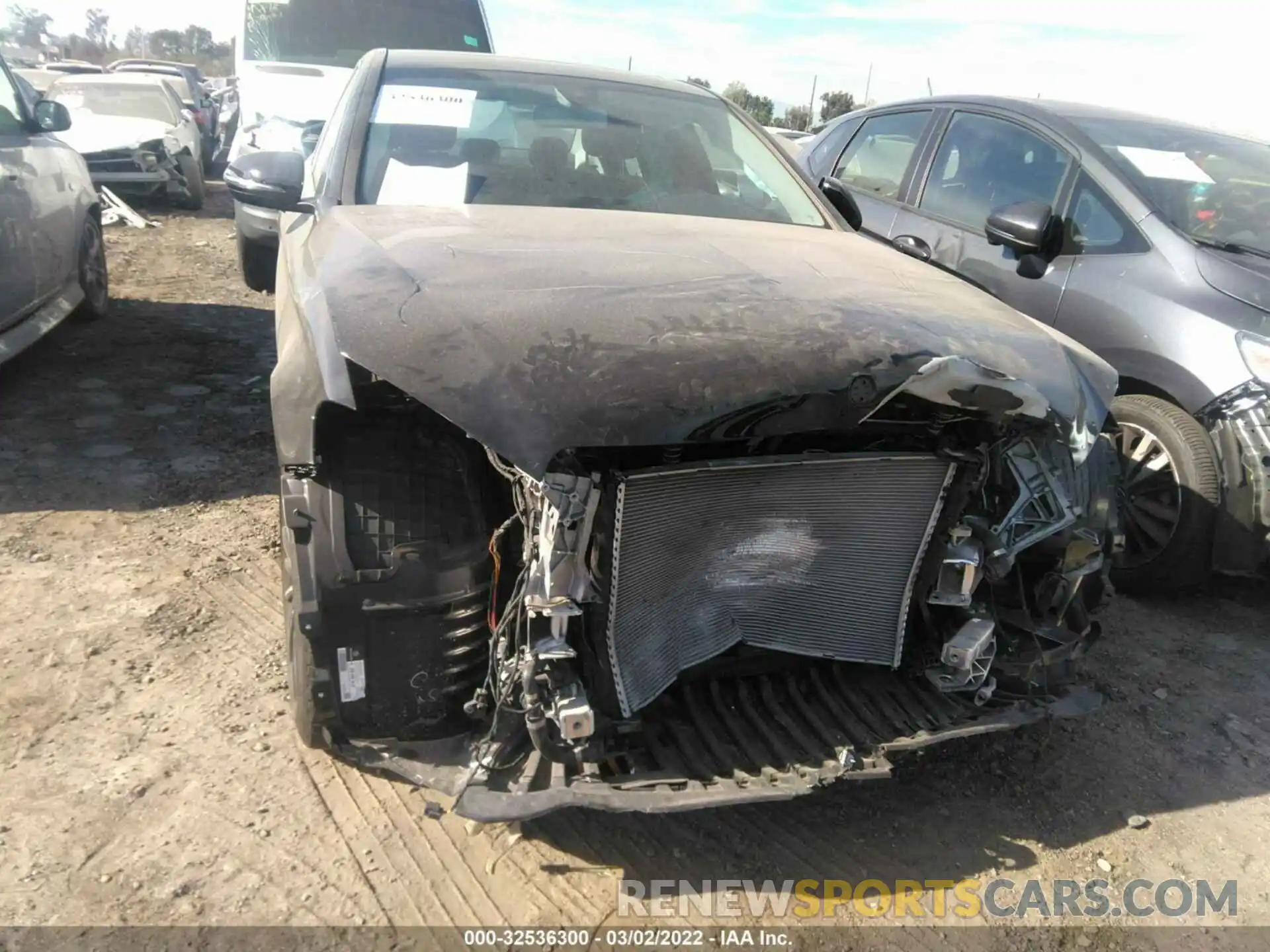 6 Photograph of a damaged car 55SWF8DB6KU322745 MERCEDES-BENZ C-CLASS 2019