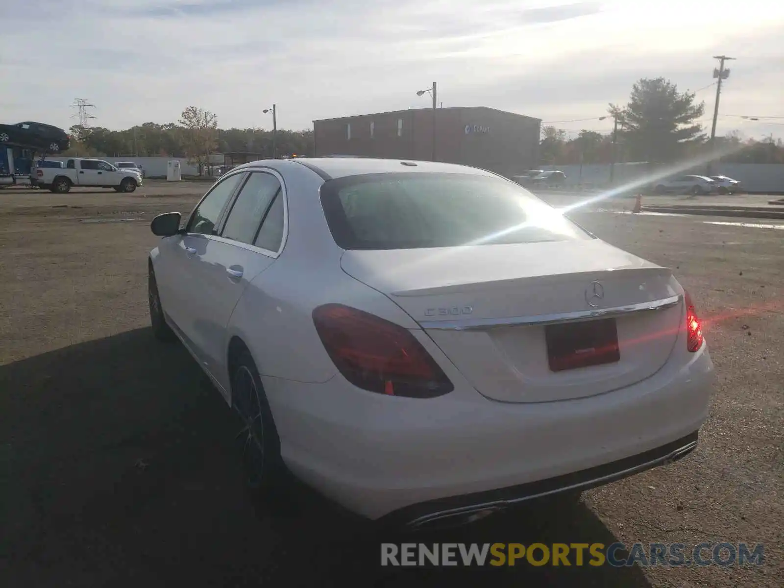 3 Photograph of a damaged car 55SWF8DB7KU284541 MERCEDES-BENZ C-CLASS 2019