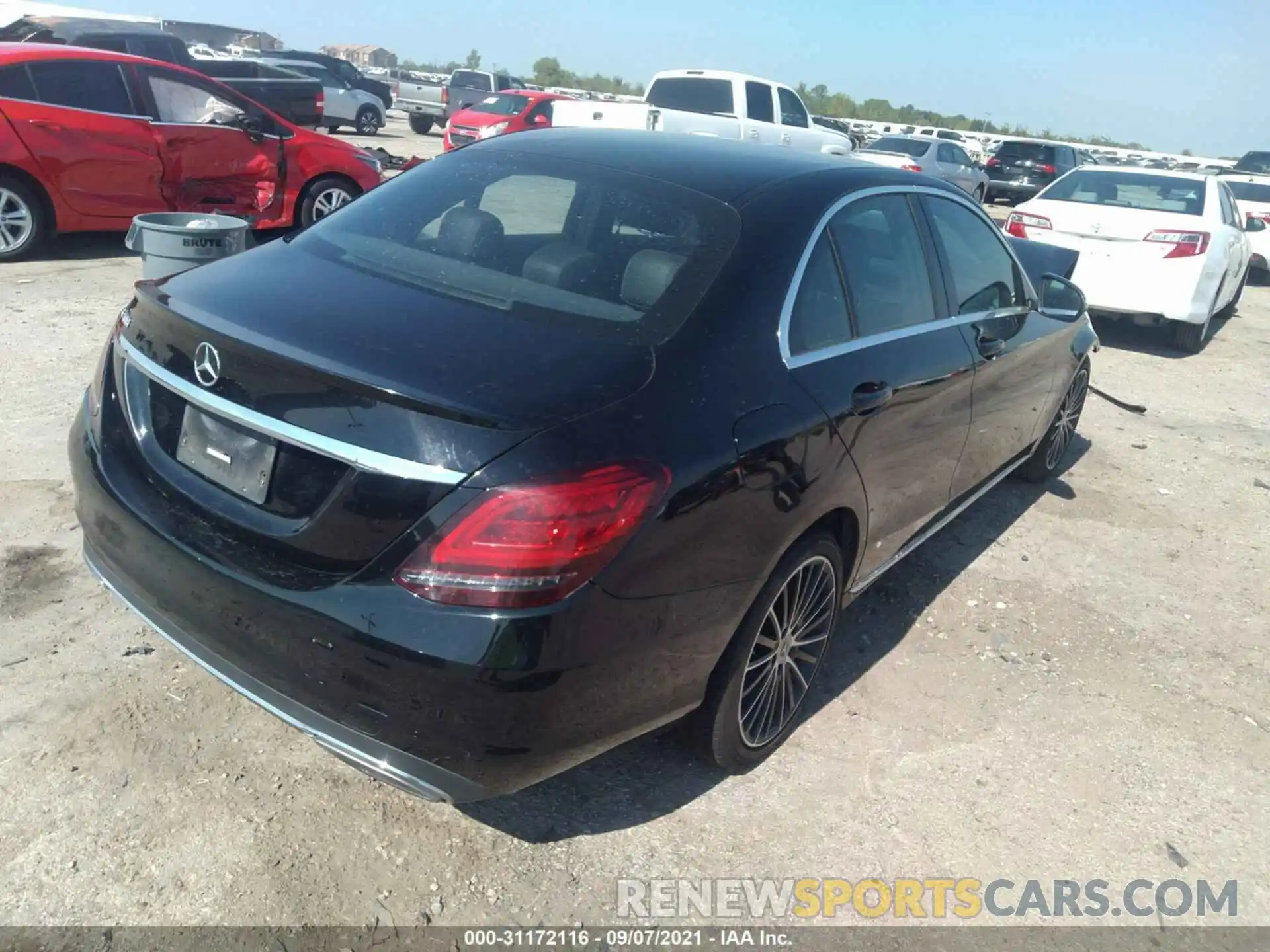 4 Photograph of a damaged car 55SWF8DB7KU284832 MERCEDES-BENZ C-CLASS 2019