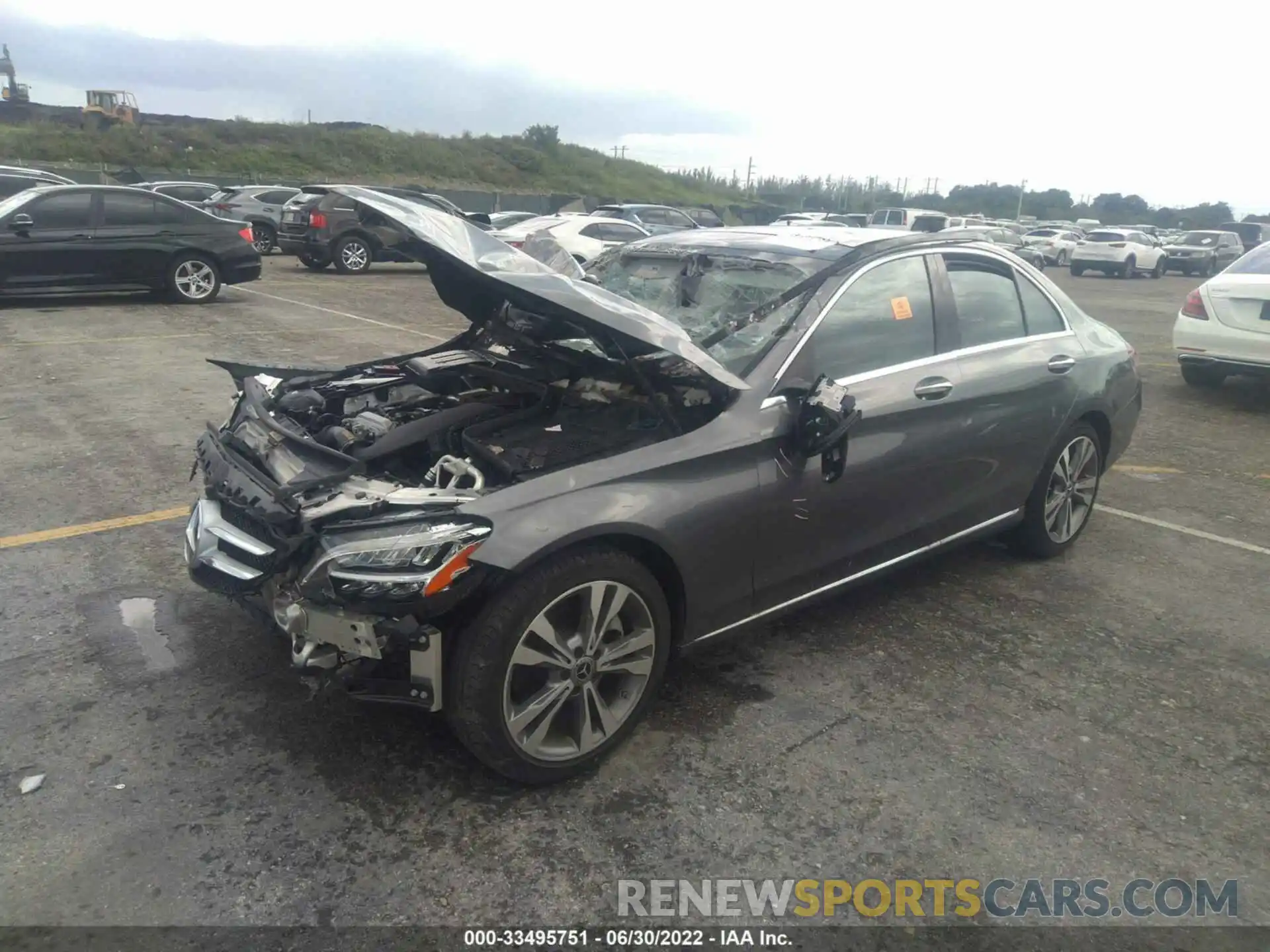 2 Photograph of a damaged car 55SWF8DB7KU293773 MERCEDES-BENZ C-CLASS 2019