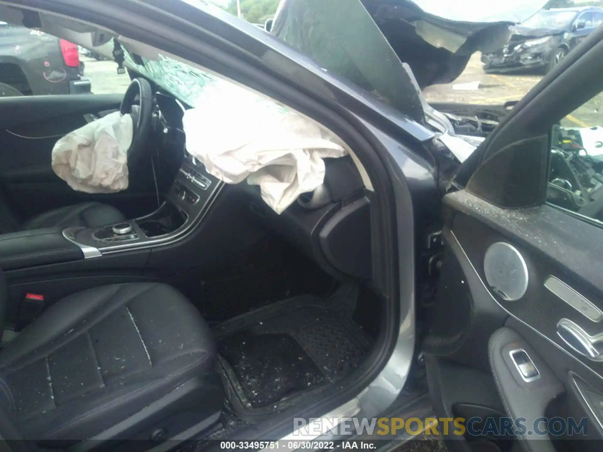 5 Photograph of a damaged car 55SWF8DB7KU293773 MERCEDES-BENZ C-CLASS 2019