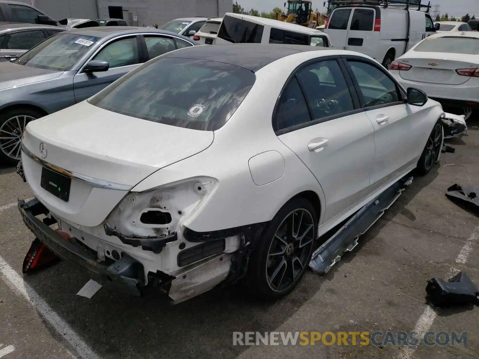 4 Photograph of a damaged car 55SWF8DB7KU294101 MERCEDES-BENZ C-CLASS 2019