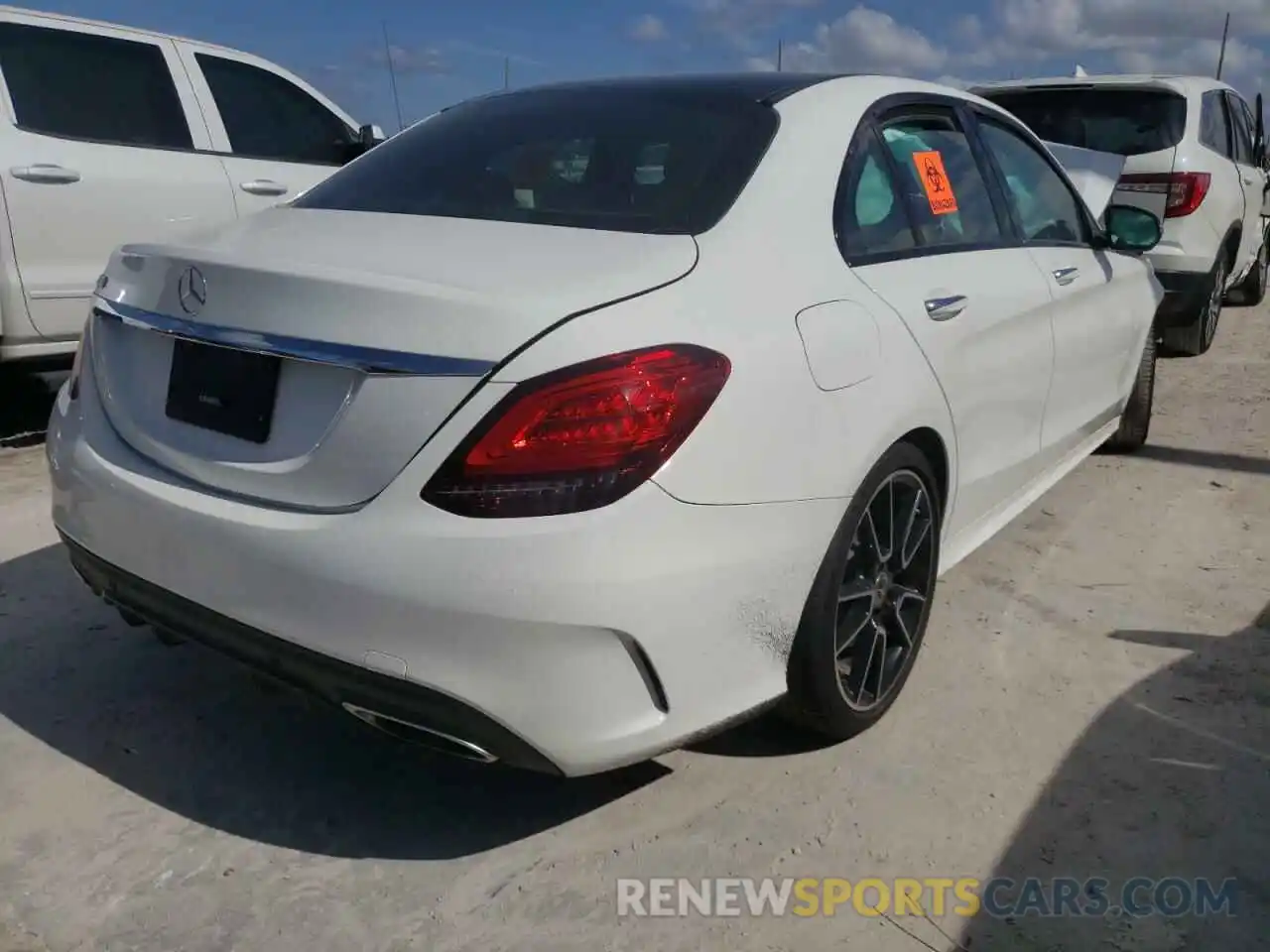 4 Photograph of a damaged car 55SWF8DB7KU297080 MERCEDES-BENZ C-CLASS 2019