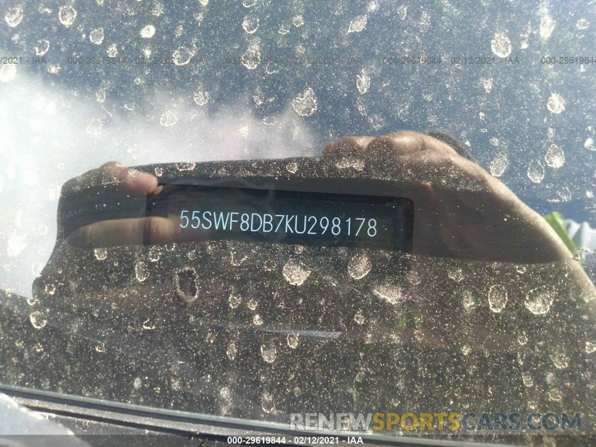 9 Photograph of a damaged car 55SWF8DB7KU298178 MERCEDES-BENZ C-CLASS 2019