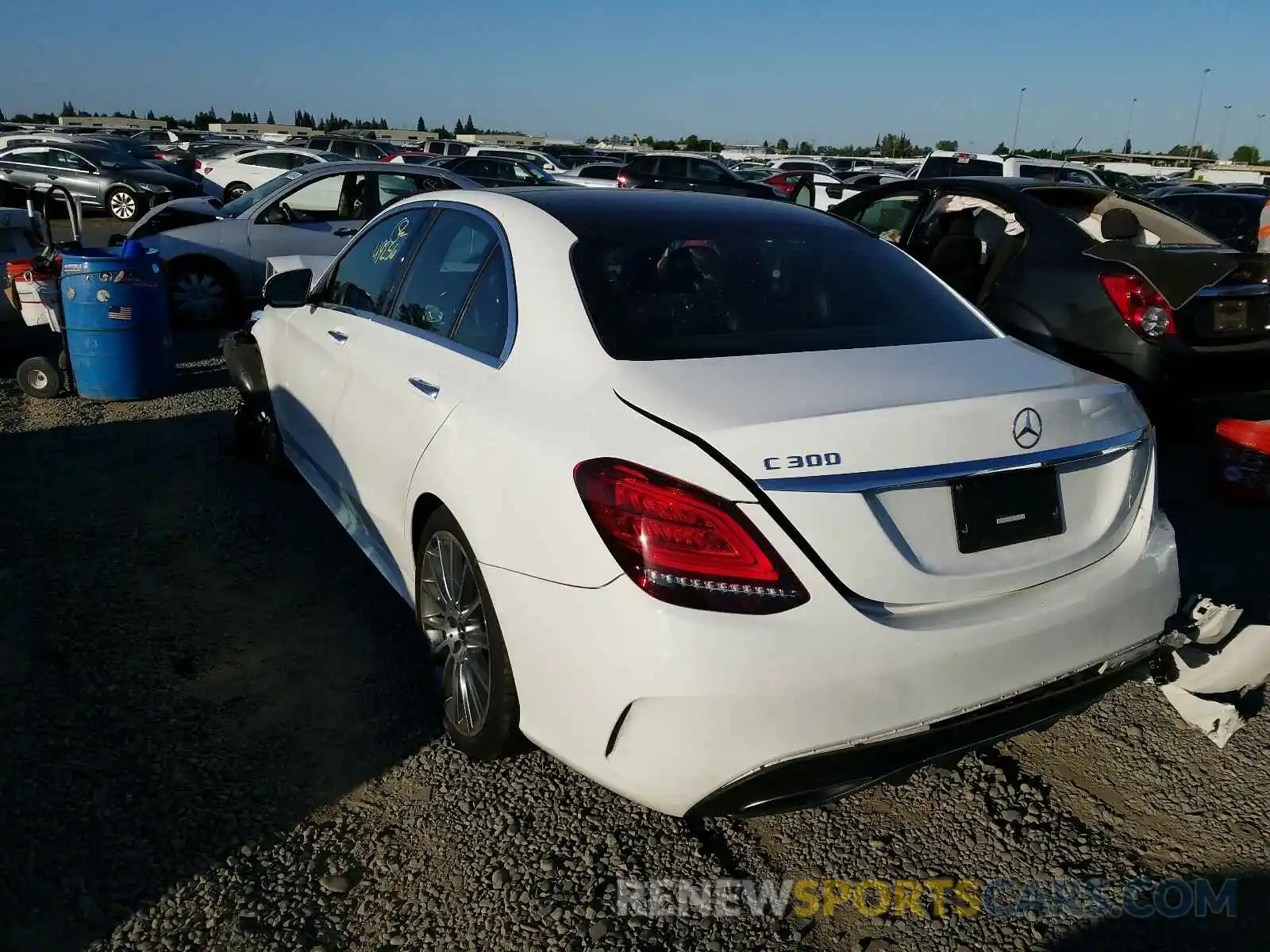 3 Photograph of a damaged car 55SWF8DB7KU298181 MERCEDES-BENZ C CLASS 2019