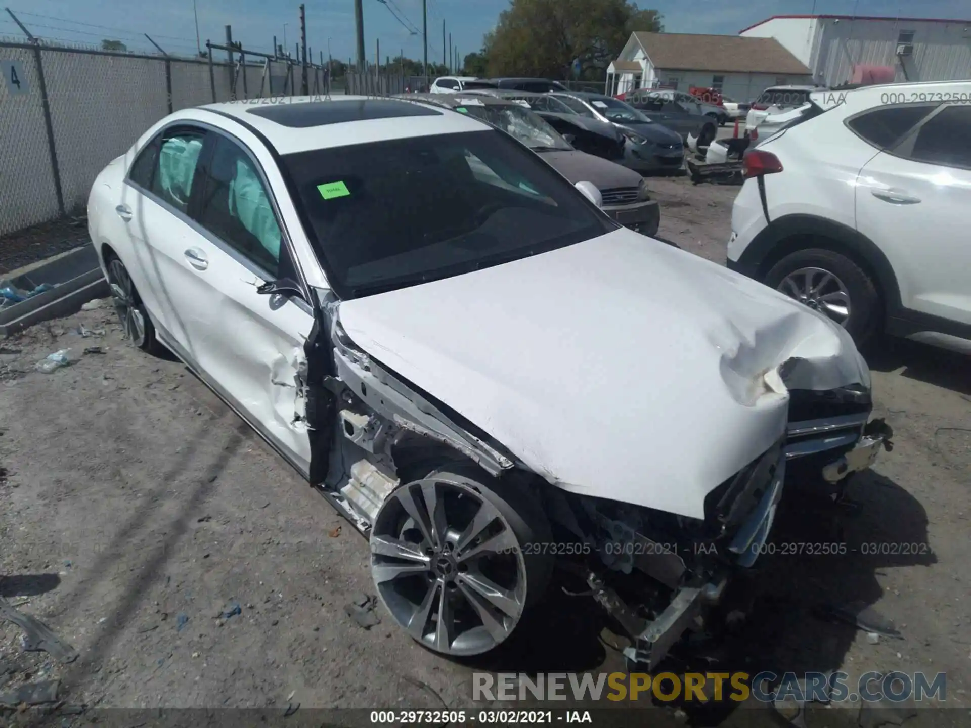 1 Photograph of a damaged car 55SWF8DB7KU309826 MERCEDES-BENZ C-CLASS 2019