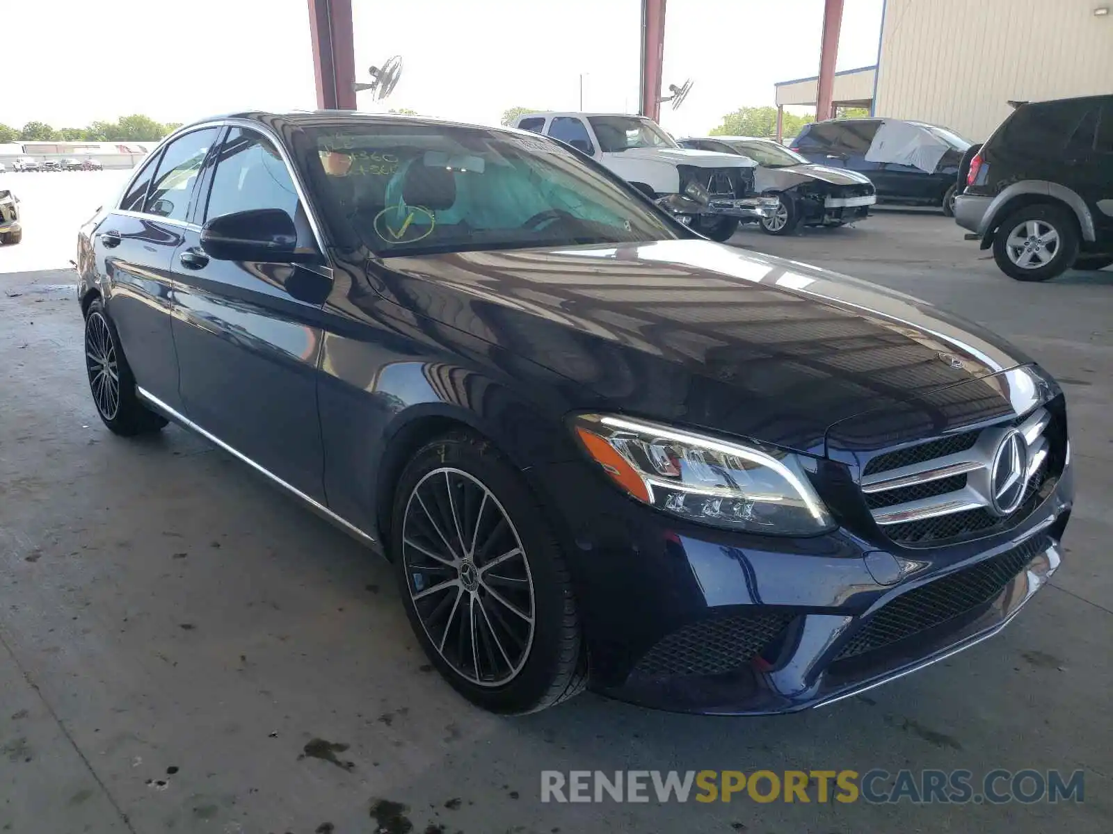 1 Photograph of a damaged car 55SWF8DB7KU312998 MERCEDES-BENZ C CLASS 2019