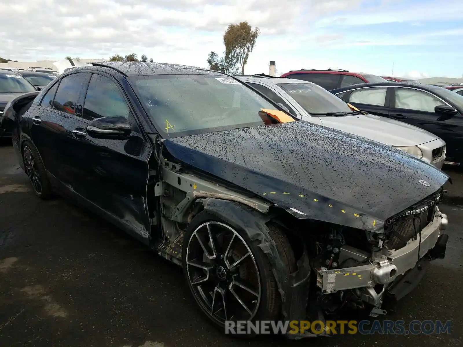 1 Photograph of a damaged car 55SWF8DB7KU313990 MERCEDES-BENZ C CLASS 2019