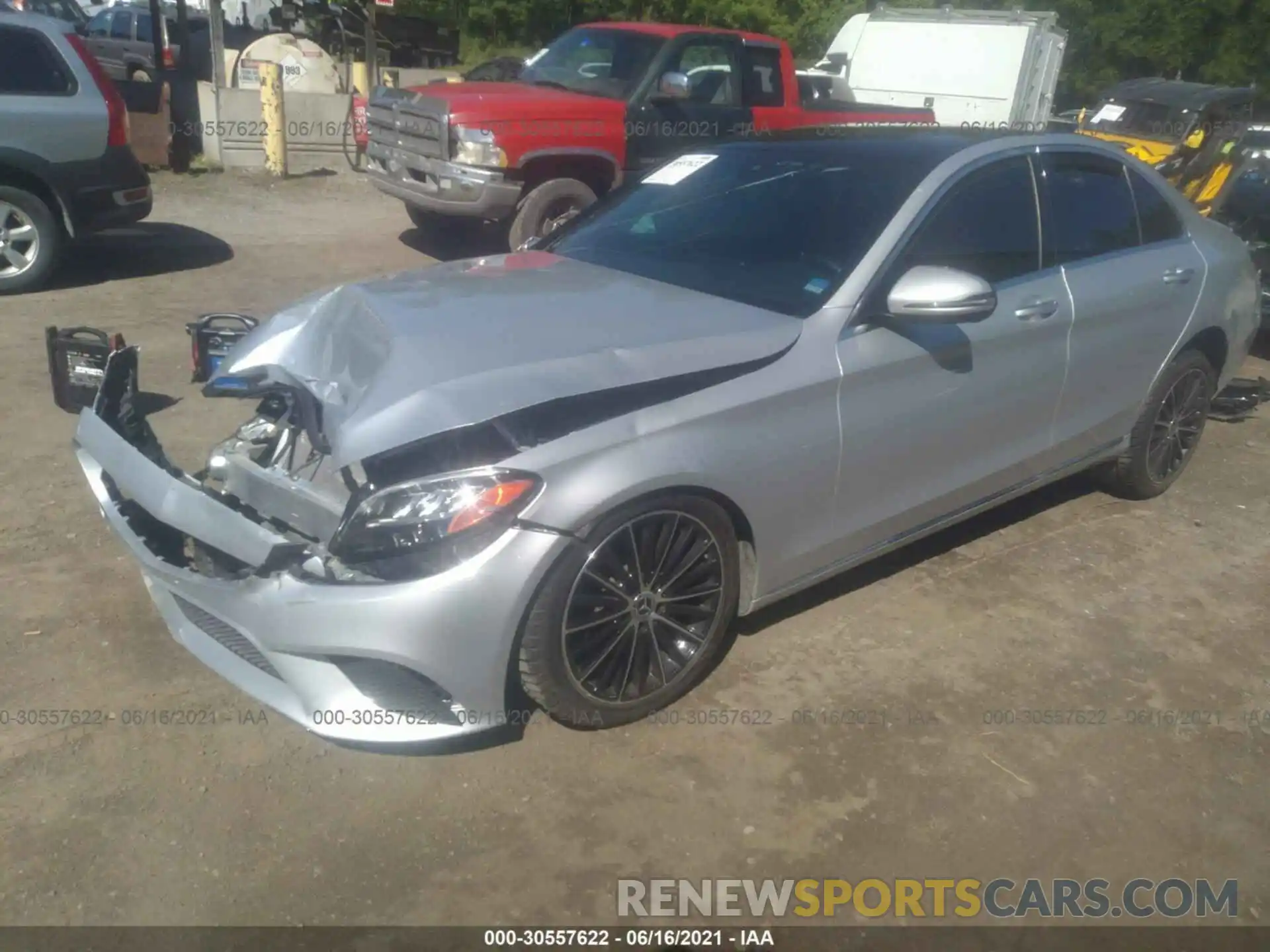 2 Photograph of a damaged car 55SWF8DB7KU314007 MERCEDES-BENZ C-CLASS 2019