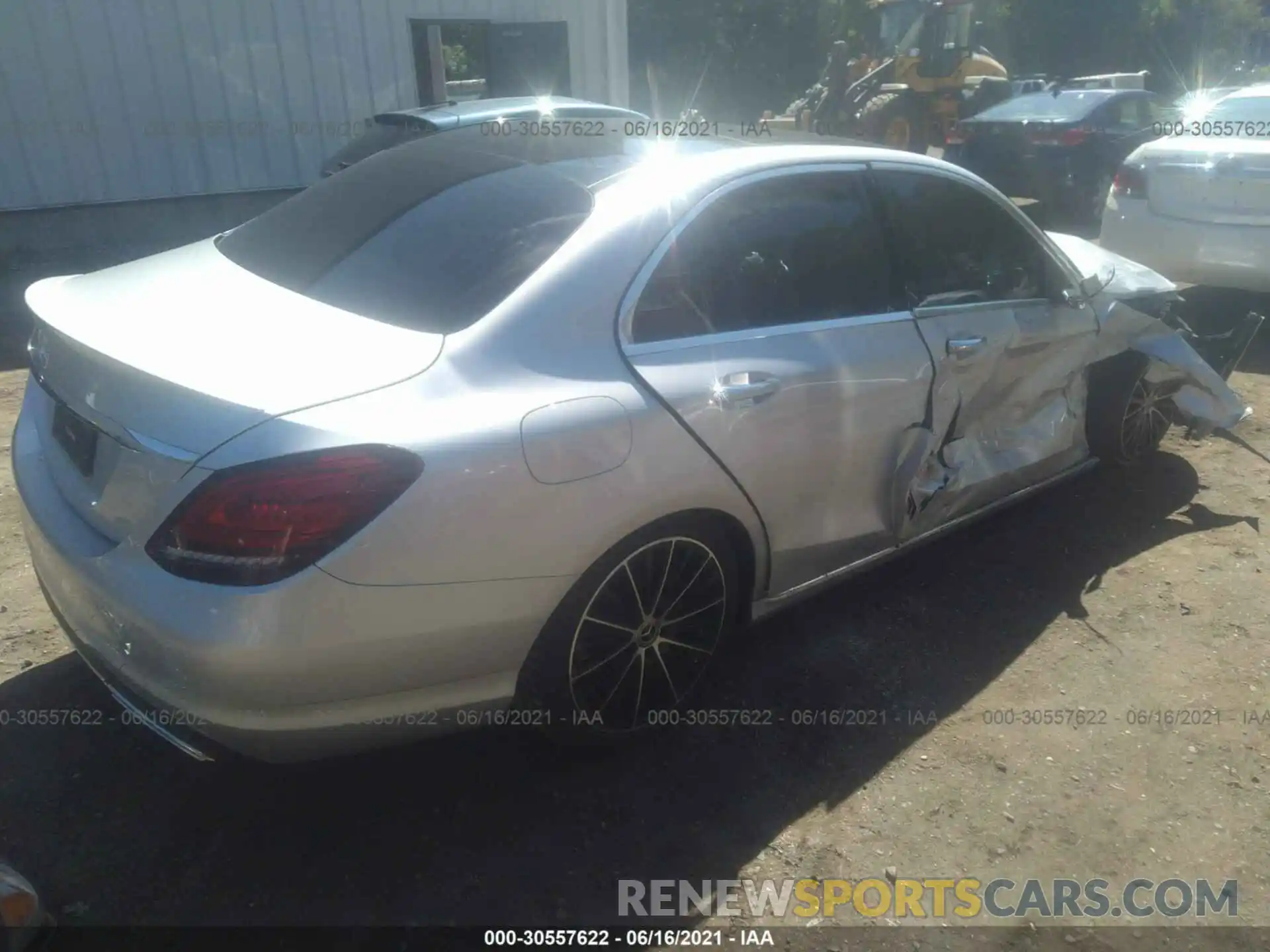 4 Photograph of a damaged car 55SWF8DB7KU314007 MERCEDES-BENZ C-CLASS 2019