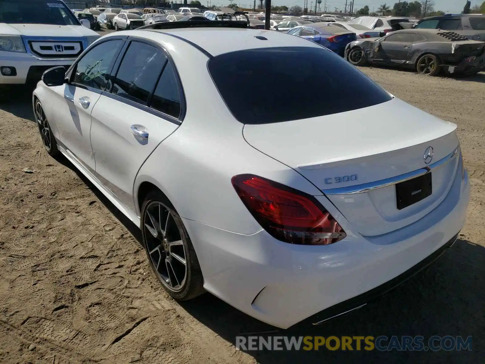 3 Photograph of a damaged car 55SWF8DB7KU316808 MERCEDES-BENZ C CLASS 2019