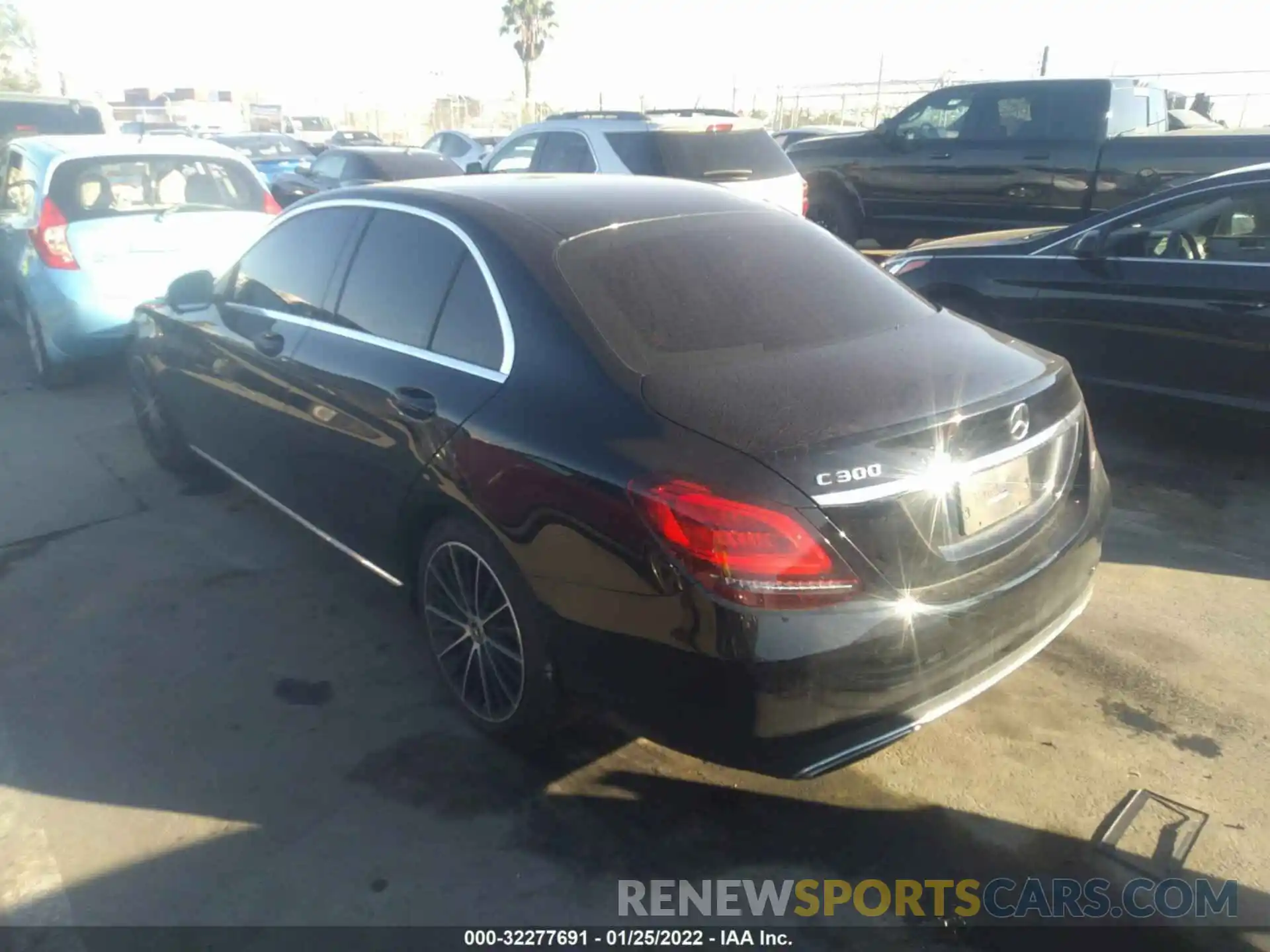 3 Photograph of a damaged car 55SWF8DB7KU317263 MERCEDES-BENZ C-CLASS 2019