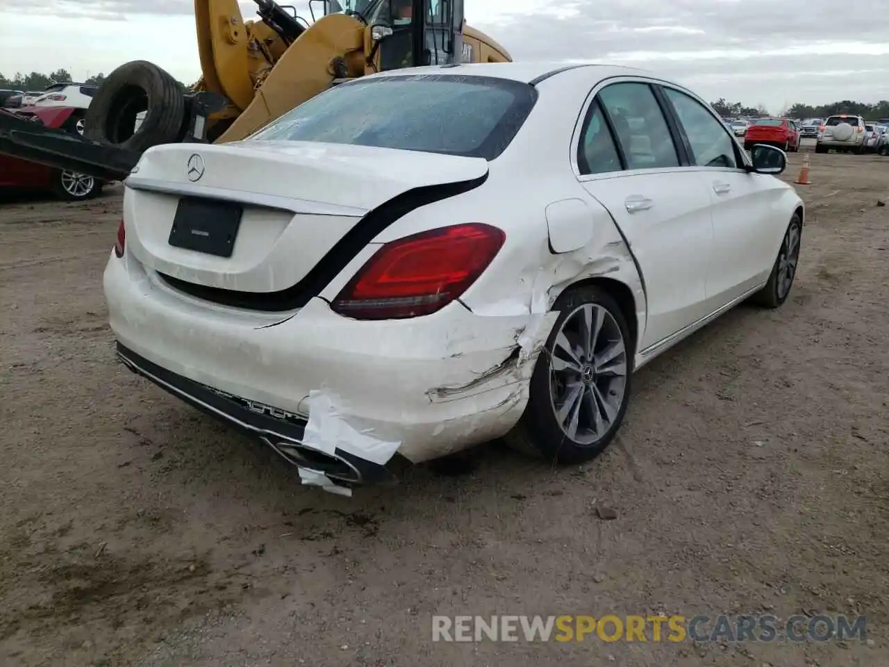 4 Photograph of a damaged car 55SWF8DB7KU319577 MERCEDES-BENZ C-CLASS 2019